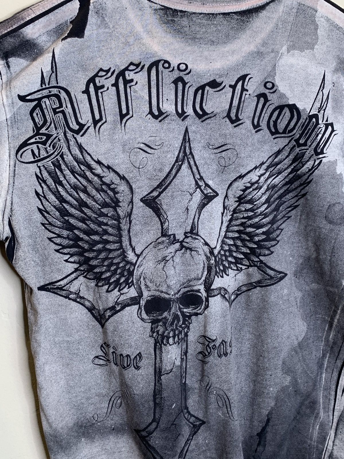Affliction × Vintage *RARE* Vintage Affliction USA-Made Distressed Faded T-Shirt Size US L / EU 52-54 / 3 - 4 Thumbnail