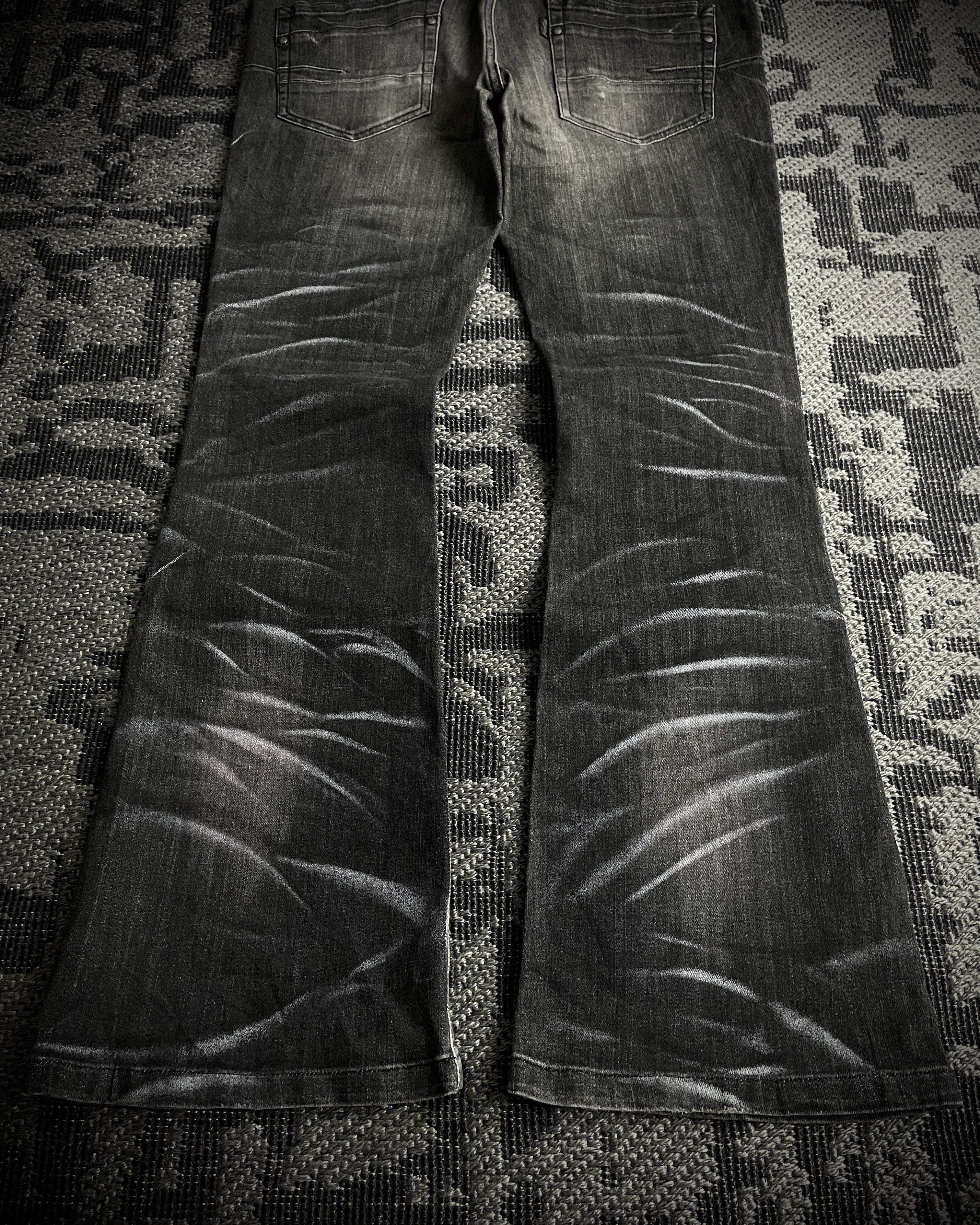 Tornado Mart Tornado Mart Black Whiskered Faded Flared Denim Size US 33 - 9 Thumbnail