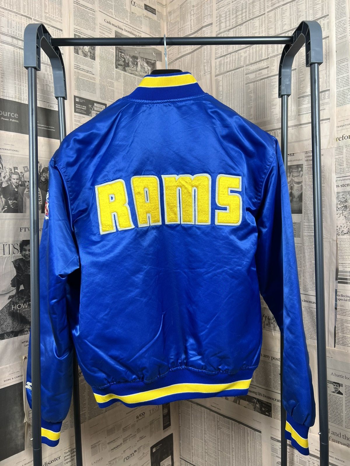 Starter Bomber Jacket NFL Los Angeles Rams Size US XL / EU 56 / 4 - 2 Thumbnail