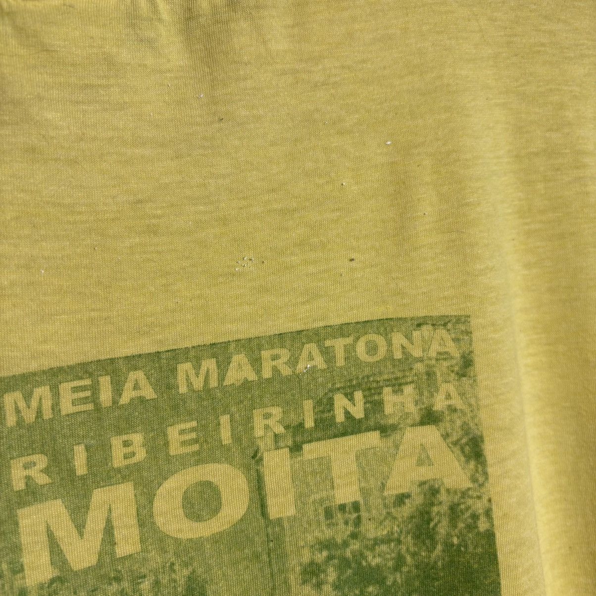 Vintage Vintage 90 Lipton Ice Tea Marathon Drink Can Graphic T-Shirt Size US XL / EU 56 / 4 - 6 Thumbnail