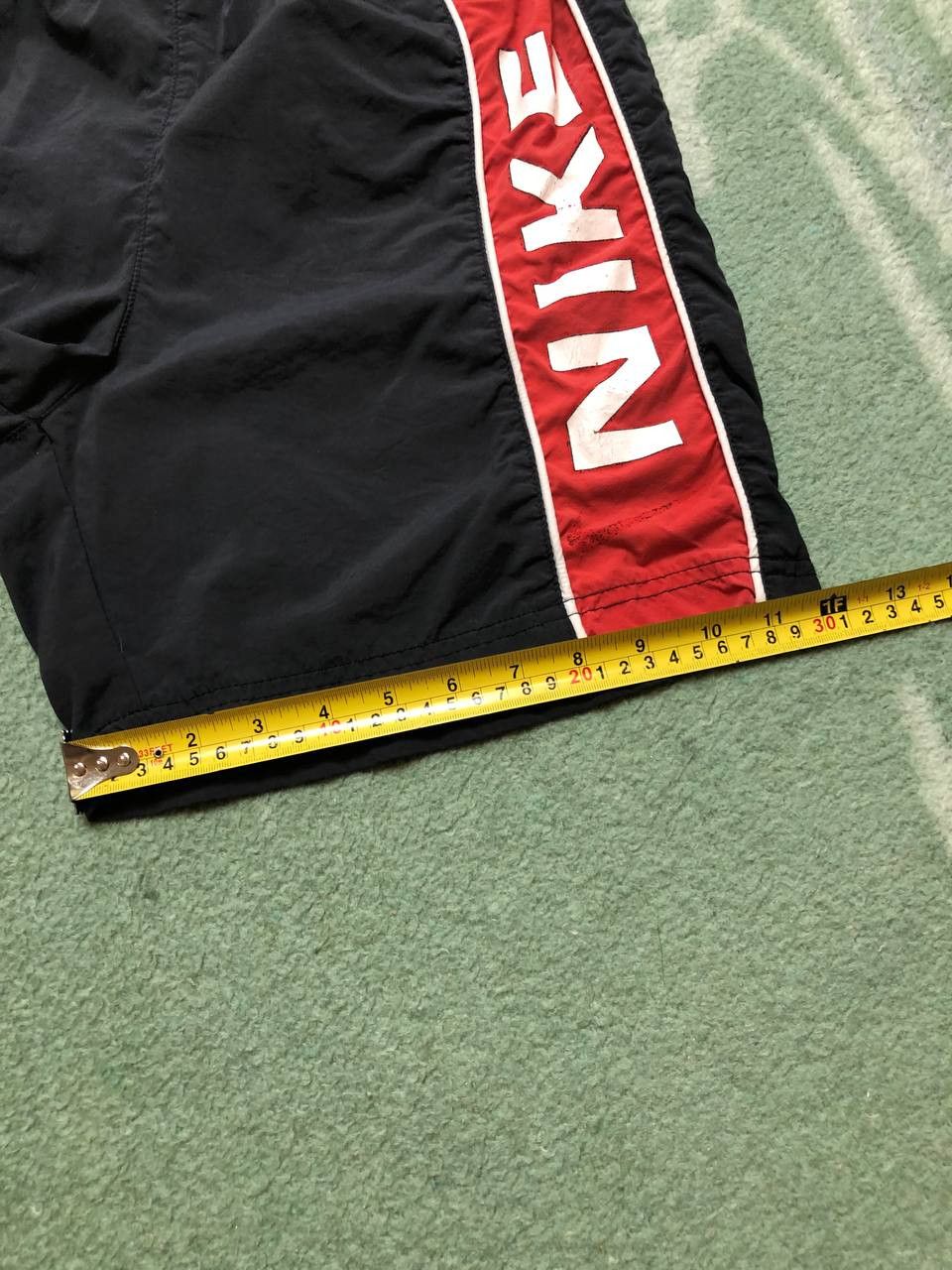 Nike Nike black shorts big logo crazy Y2K Vintage sportwear Size US 30 / EU 46 - 11 Thumbnail