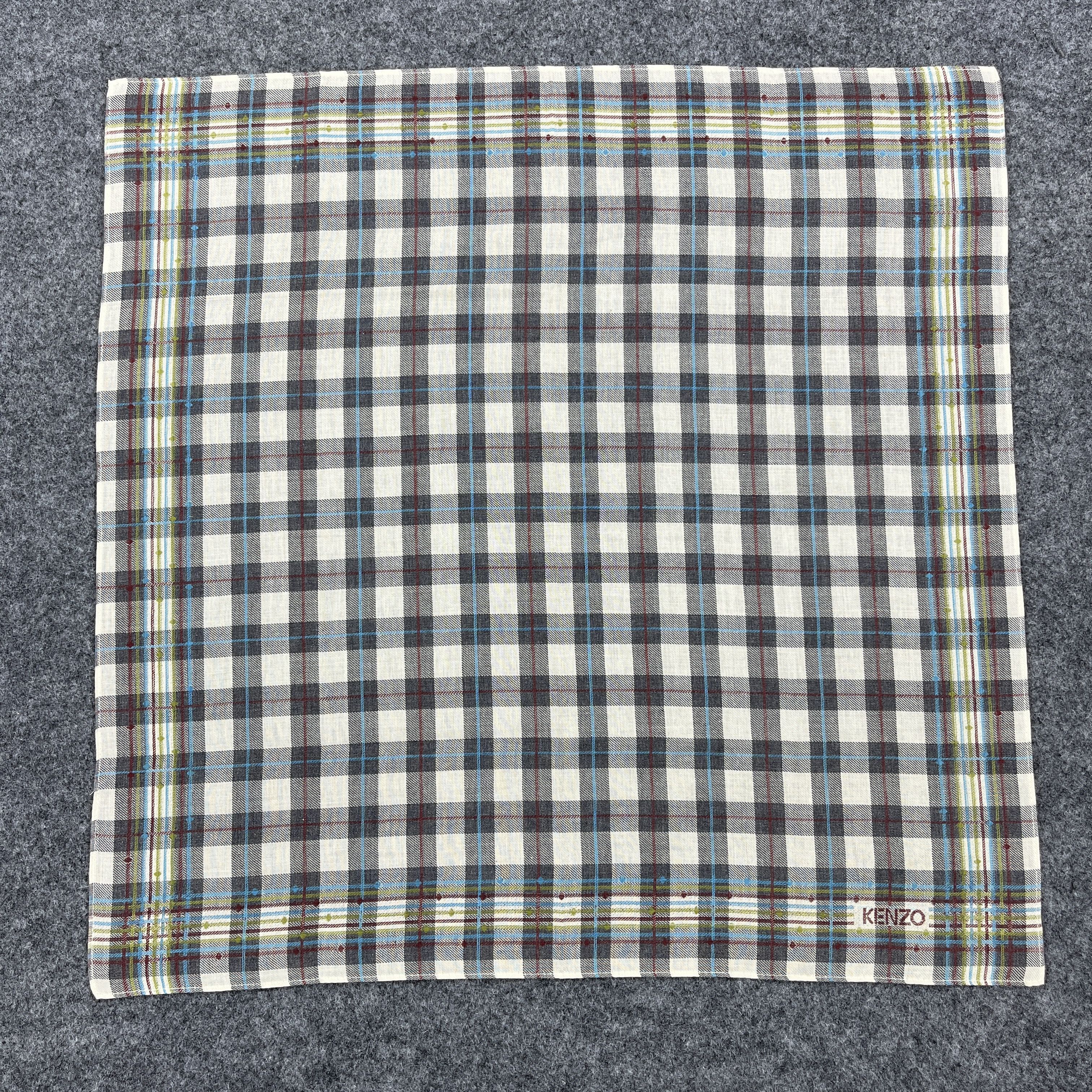 Kenzo Kenzo Handkerchief / Bandana / Neckerchief B1031 Size ONE SIZE - 1 Thumbnail