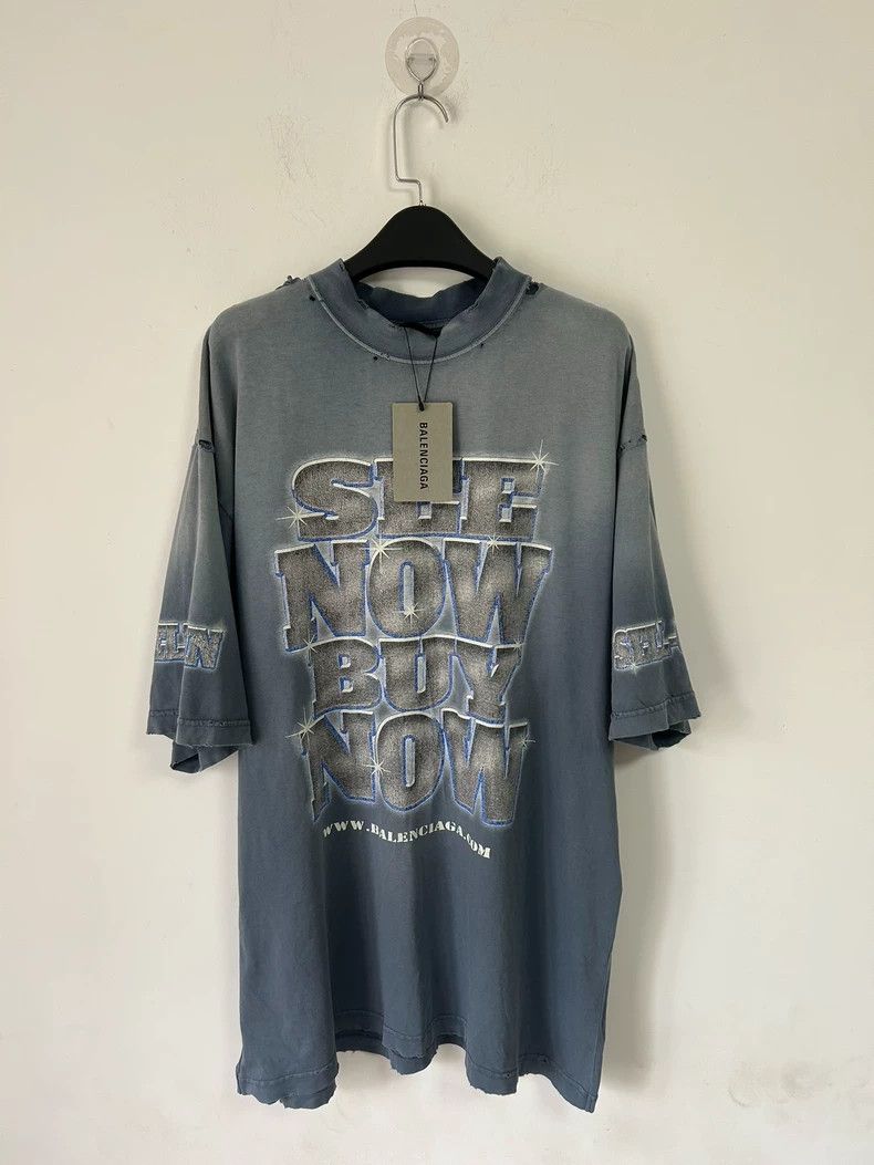 Balenciaga Balenciaga See now buy now Short Sleeve Haze Size US M / EU 48-50 / 2 - 1 Thumbnail