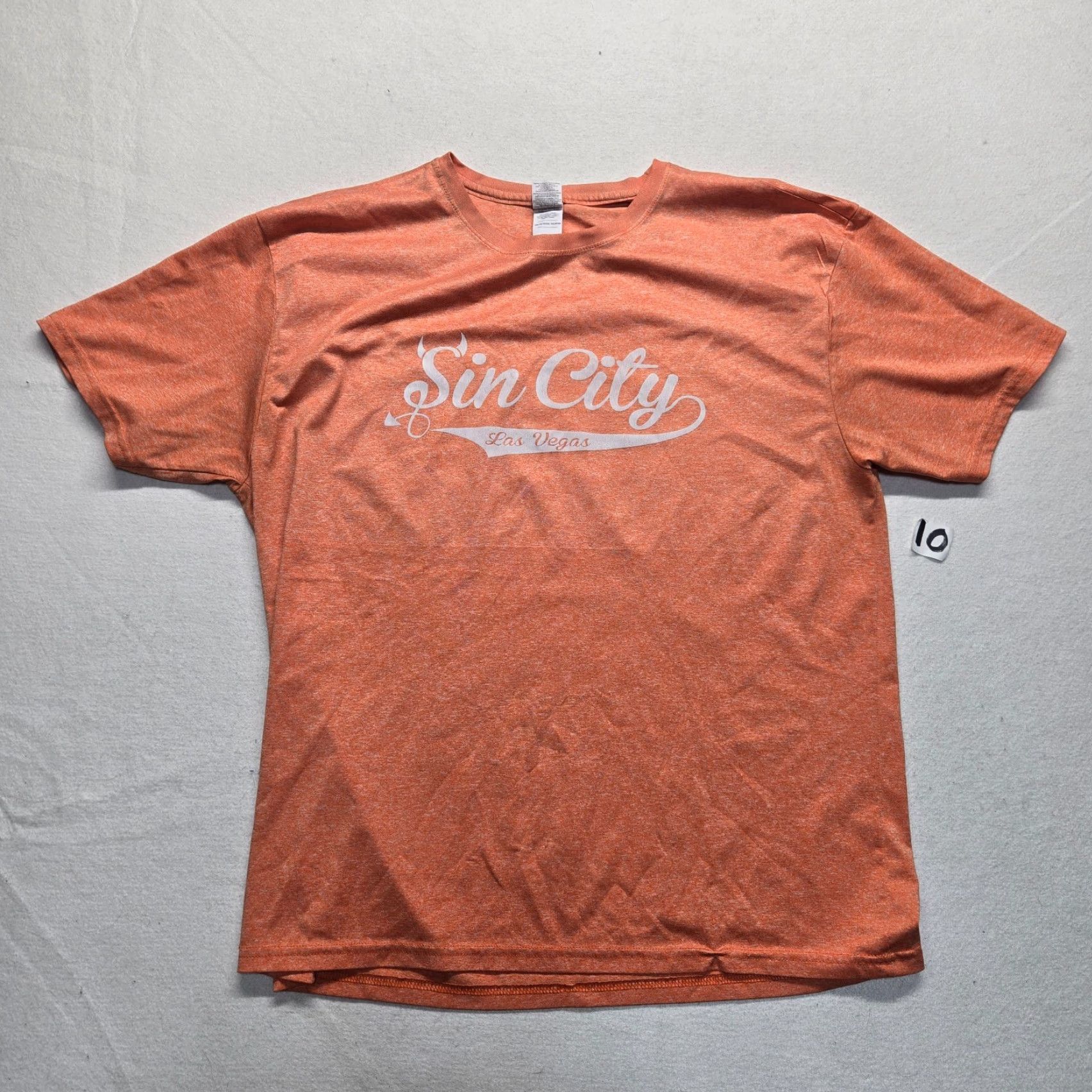 Gildan VINTAGE Shirt Las Vegas Sin City T-Shirt Adult XL Orange Graphic 90s Mens Size US XL / EU 56 / 4 - 2 Thumbnail