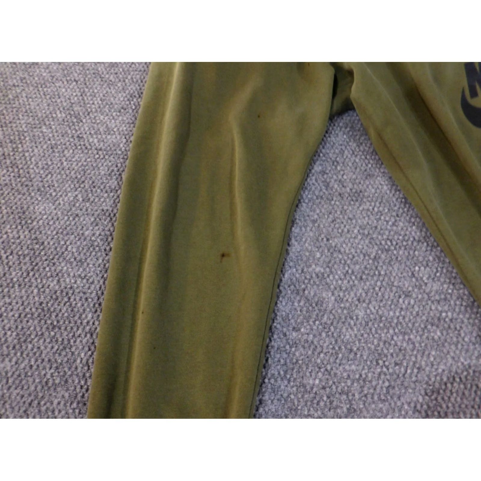 Nike Nike Sweatpants Mens Large Green Logo Stretch Drawstring Active Casual Modern | Mens Pants Regular L Green Nike Sweatpants 90s? Size US 33 - 3 Thumbnail