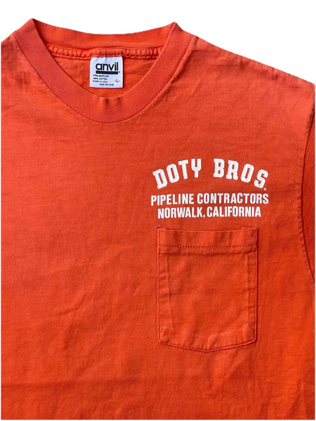 Anvil VTG Anvil Single Stitch USA Construction T-Shirt 19”x28.5” Size US M / EU 48-50 / 2 - 4 Thumbnail