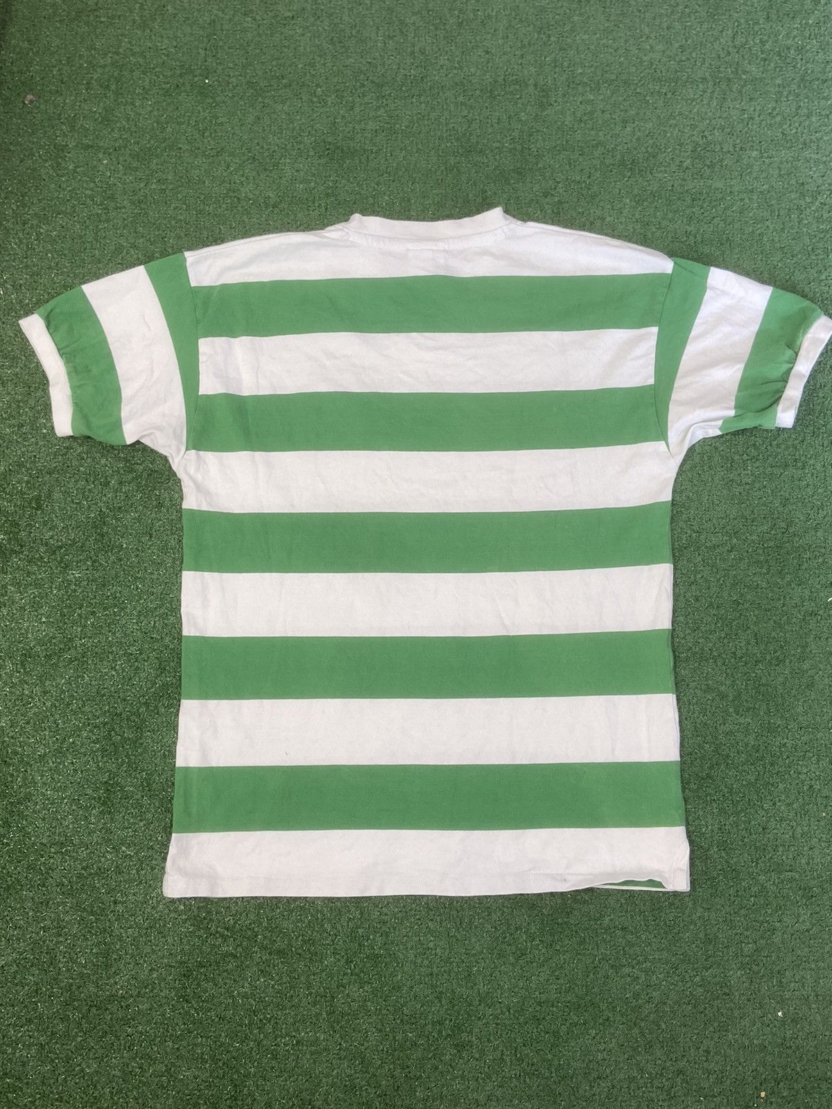 Other Celtic Glasgow tshirt Jersey Size US L / EU 52-54 / 3 - 4 Thumbnail