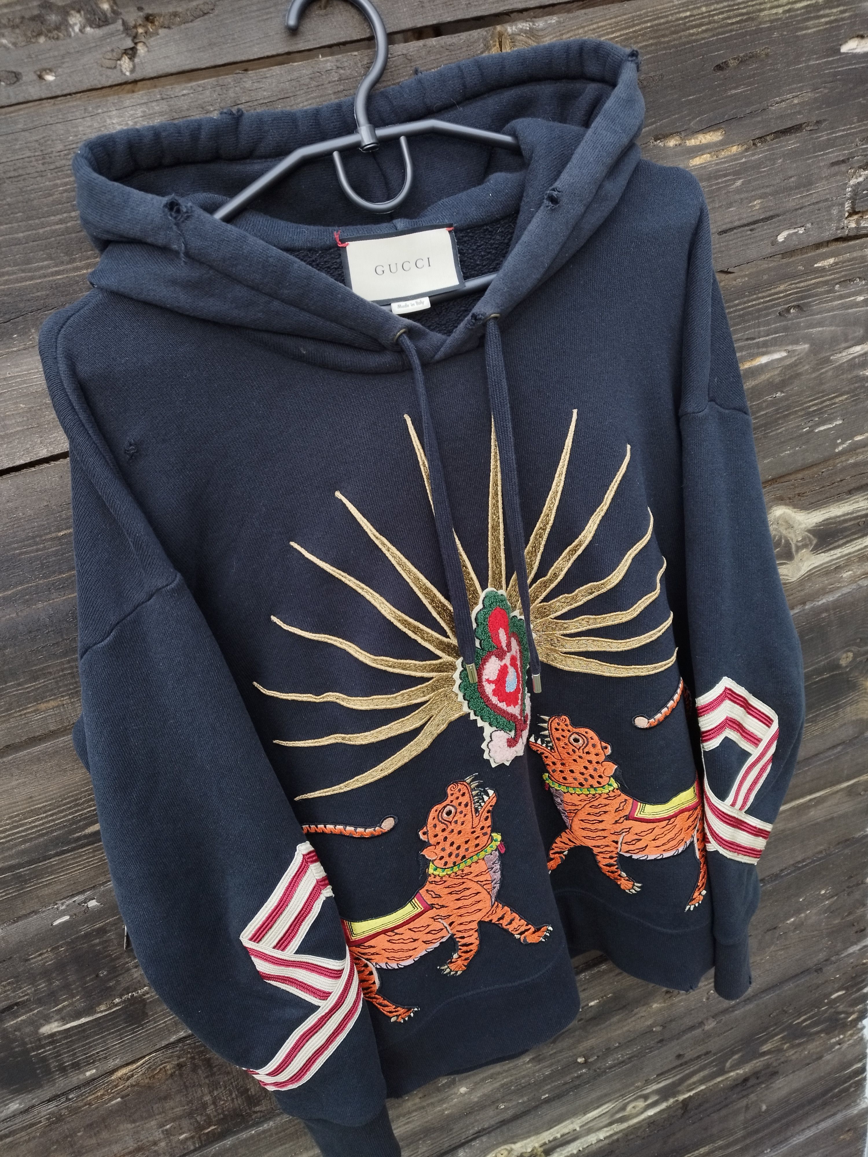 Gucci Gucci "Sacred Heart" Tiger Embroidery Black Hoodie - Unisex Size US XS / EU 42 / 0 - 4 Thumbnail