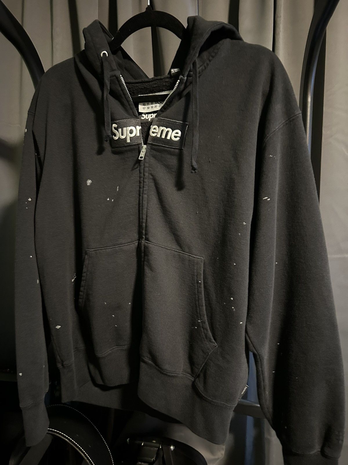 Maison Margiela × Supreme MM6 Supreme Box Logo Zip Size US S / EU 44-46 / 1 - 1 Thumbnail