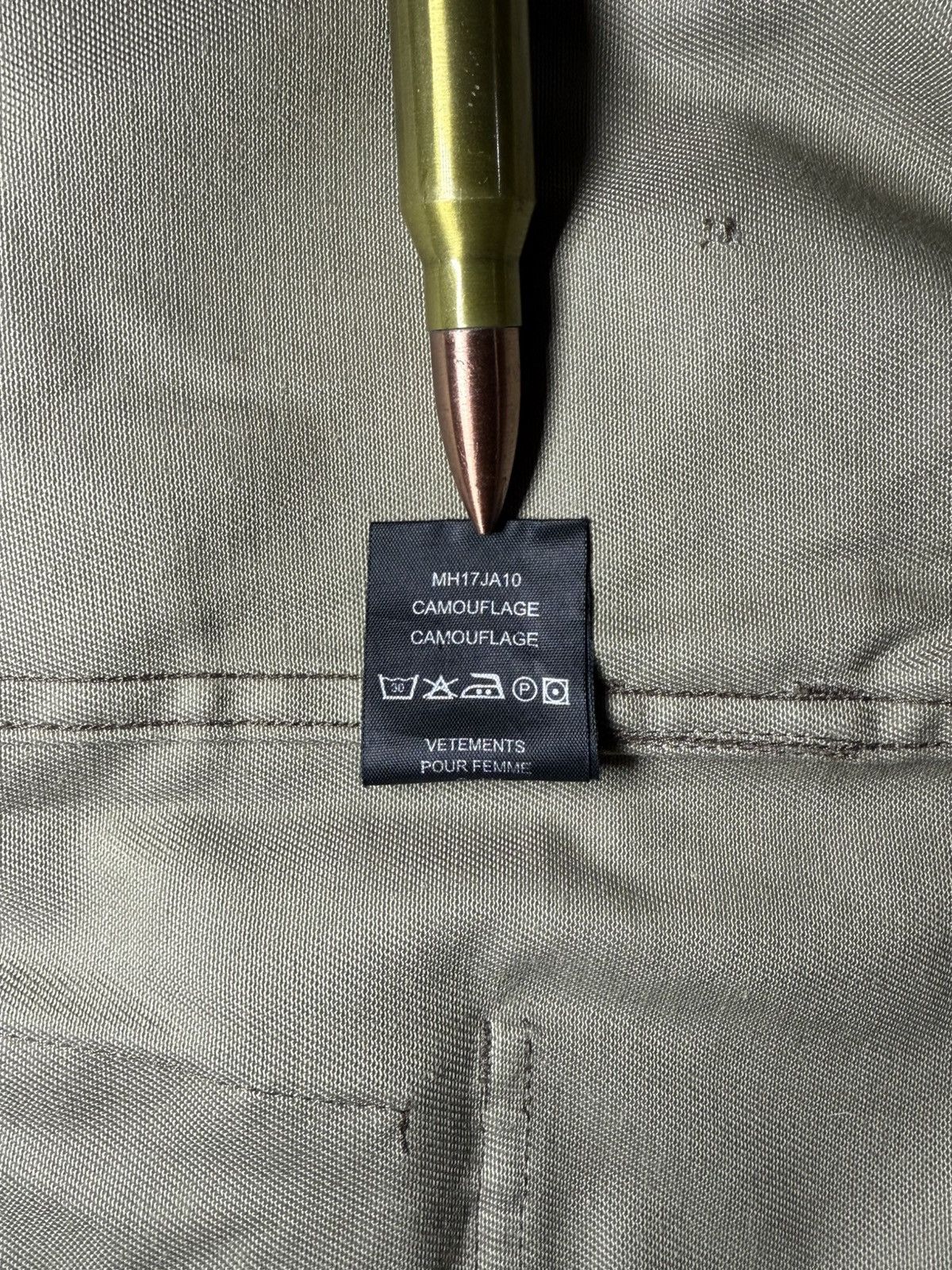 Vetements VETEMENTS JACKET AW17 CAMO 11 INCH GUN CLUB Size US M / EU 48-50 / 2 - 6 Thumbnail
