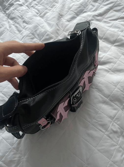 Vintage Y2K style purse drip swag vintage Hello Kitty gothic Size ONE SIZE - 8 Thumbnail