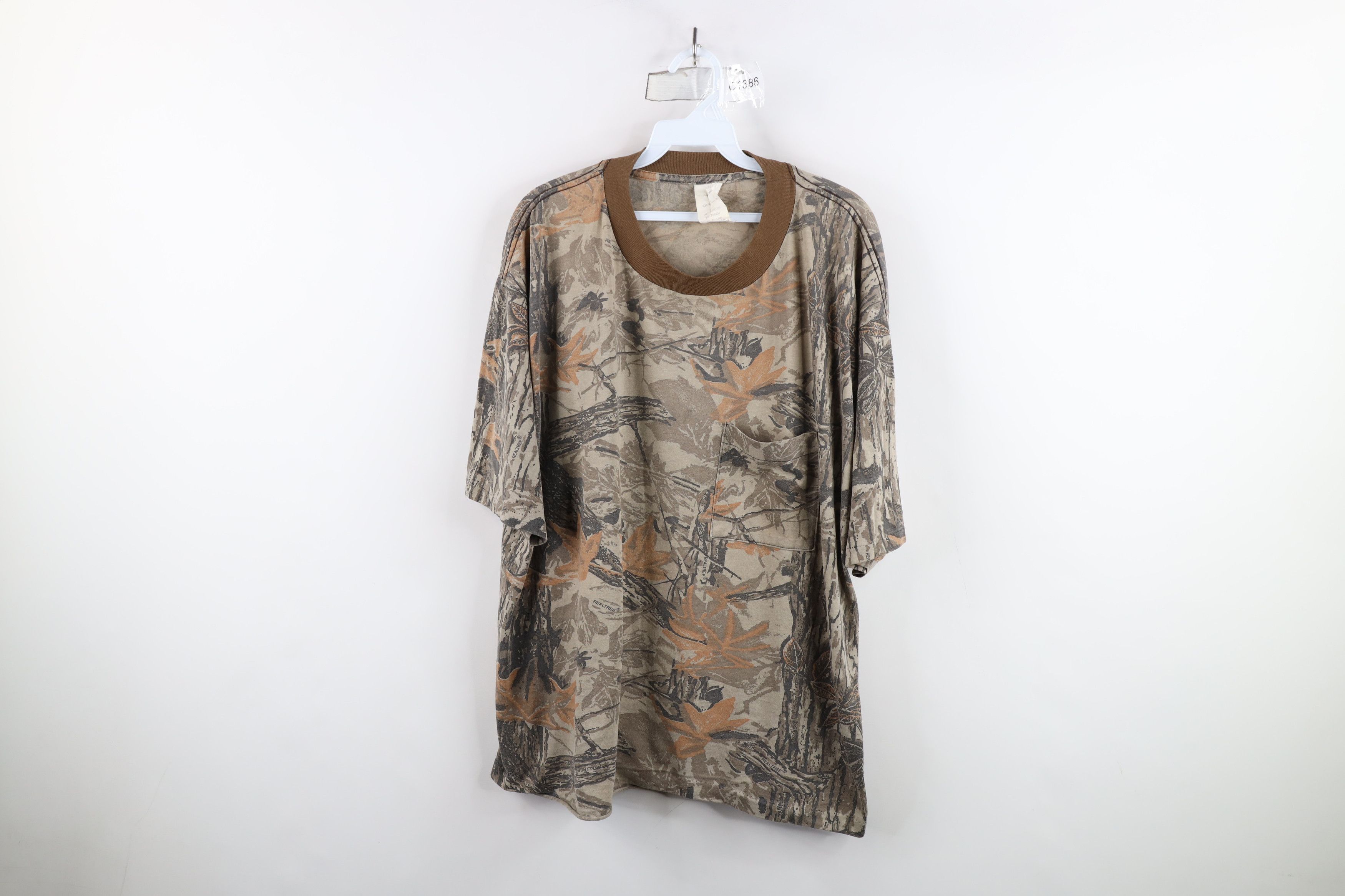 Vintage Vintage 90s Streetwear Camouflage Pocket T-Shirt USA Size US XXL / EU 58 / 5 - 1 Thumbnail