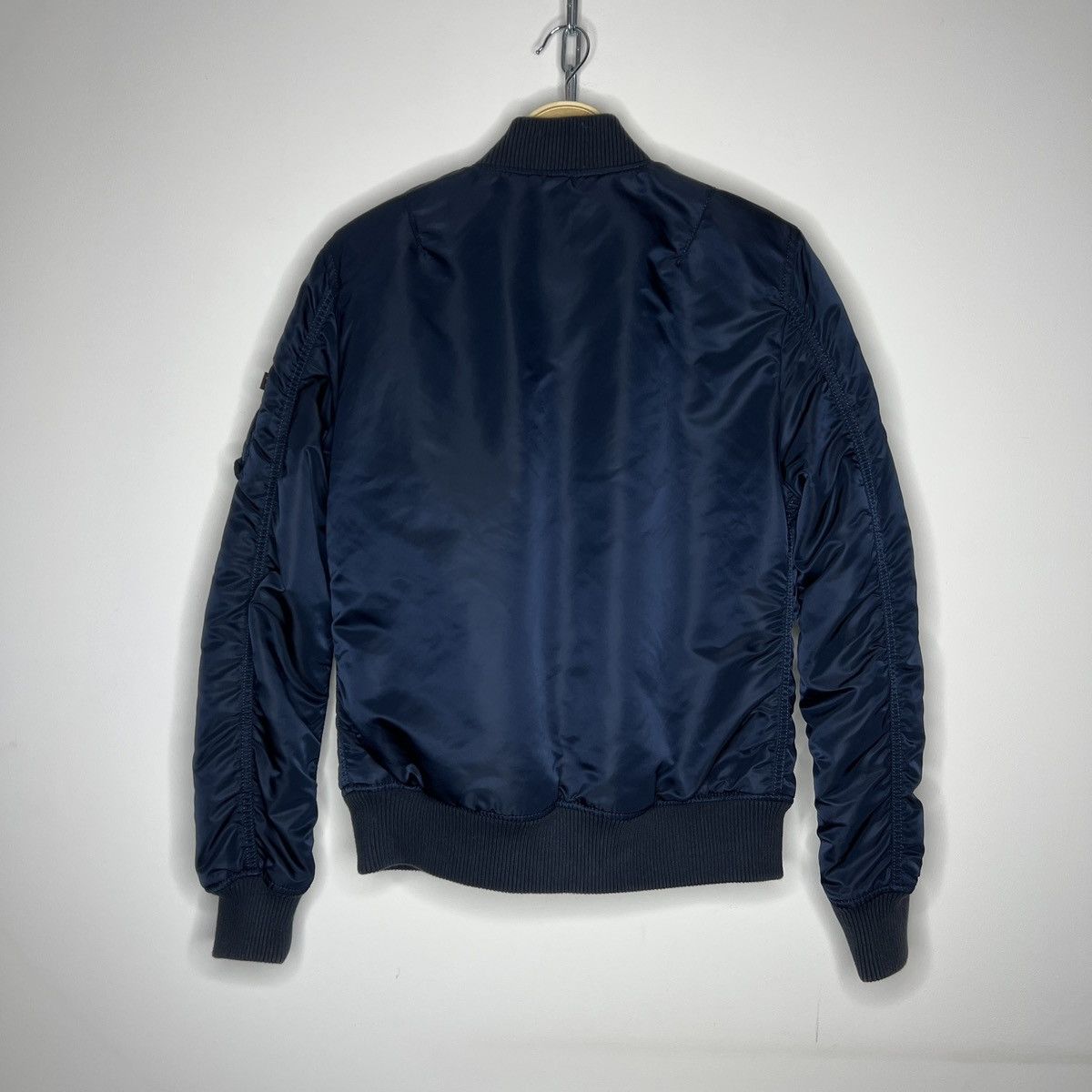 Alpha Industries Alpha Industries Bomber Jacket MA-1 Navy Nylon M size Size US M / EU 48-50 / 2 - 10 Thumbnail