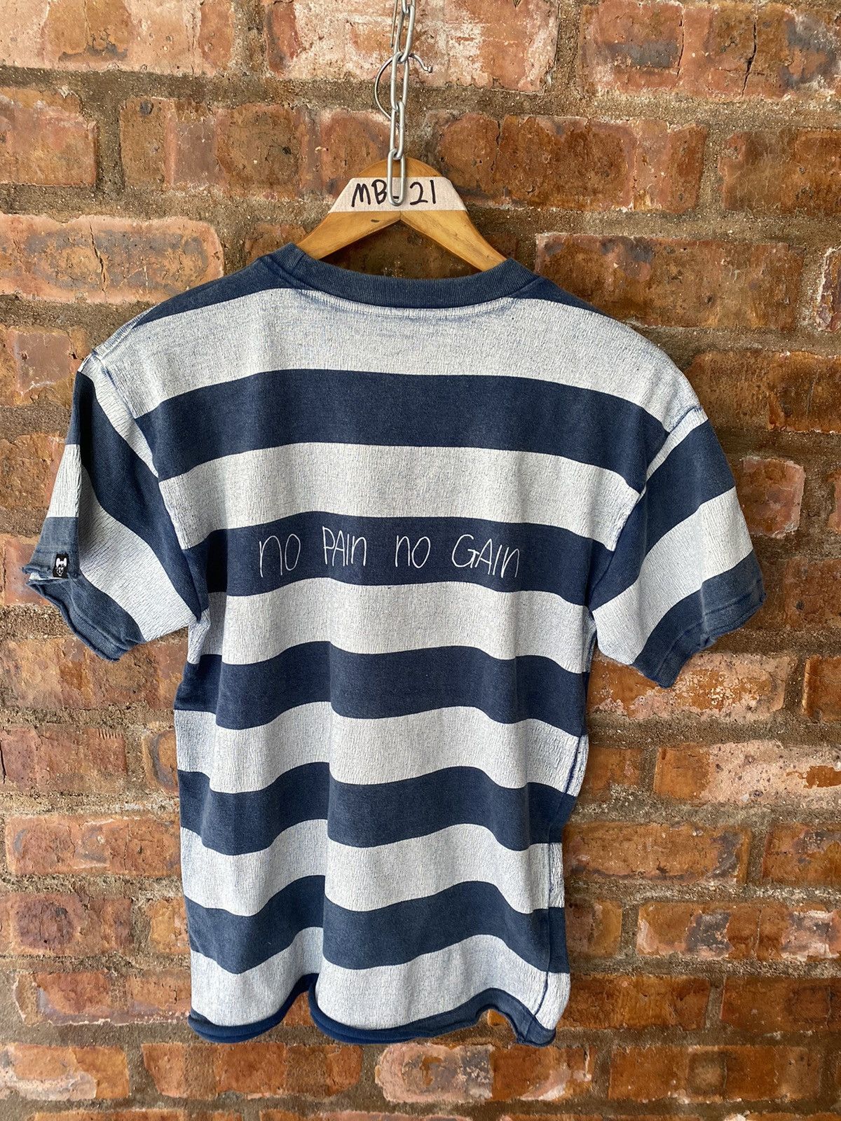 PPFM 2002 PPFM “ No pain no Gain” Dead Mickey Wax border stripe Size US M / EU 48-50 / 2 - 10 Thumbnail
