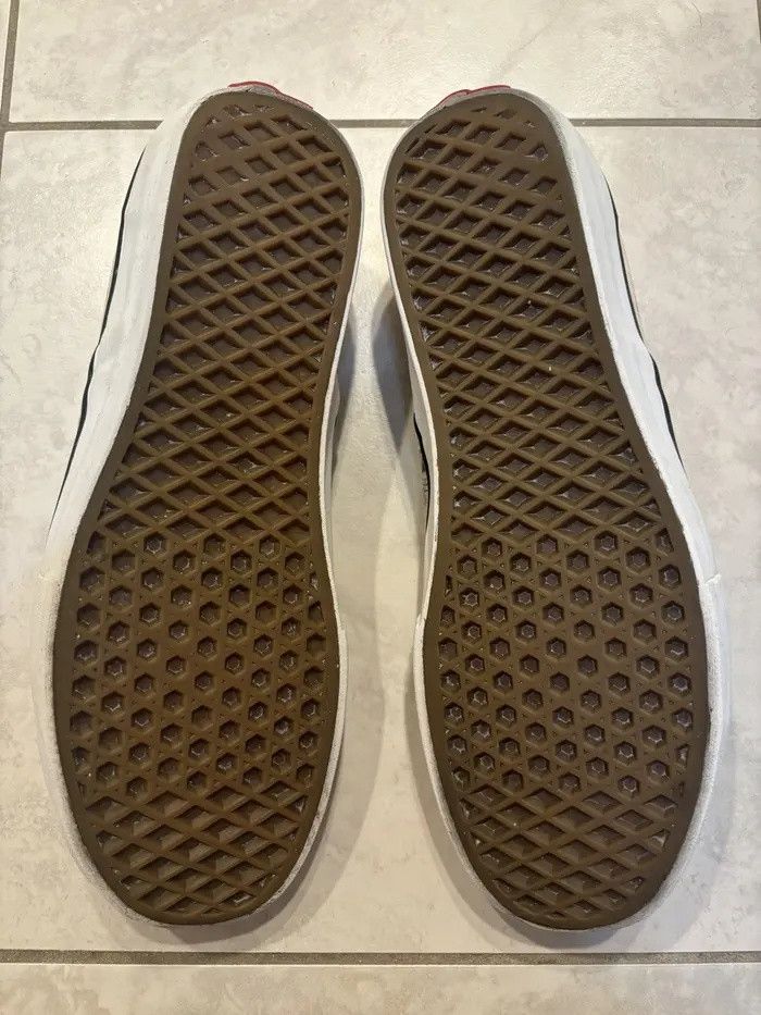 Colette rare 2005 Raf Simons Comme des Garcons Colette Consumed Vans Size US 9 / EU 42 - 3 Thumbnail