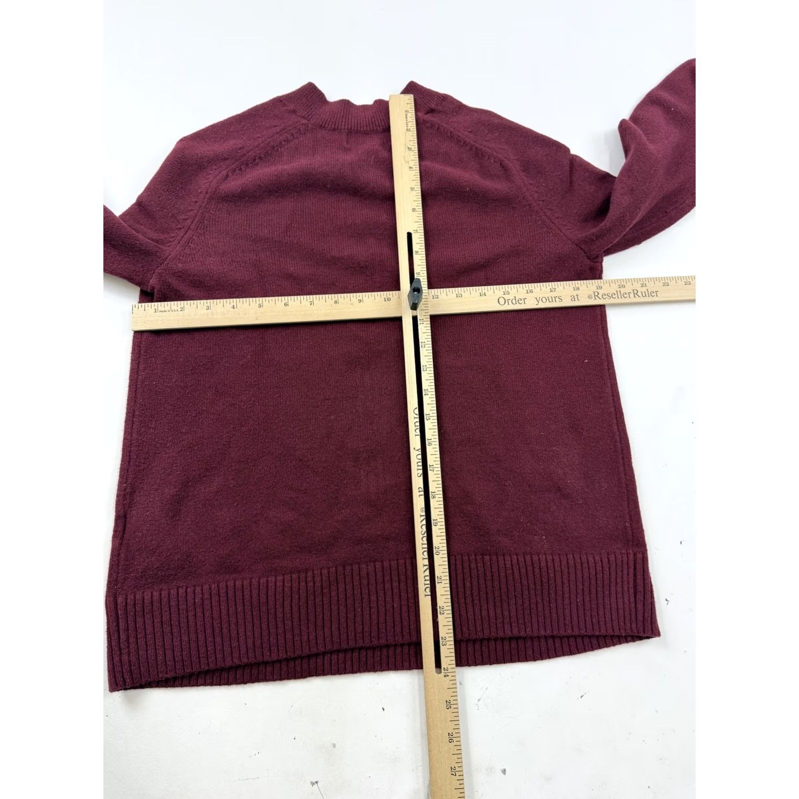 Banana Republic Banana Republic Sweater Womens Small Red V-Neck Raglan Knit Pullover Soft Size S / US 4 / IT 40 - 7 Thumbnail