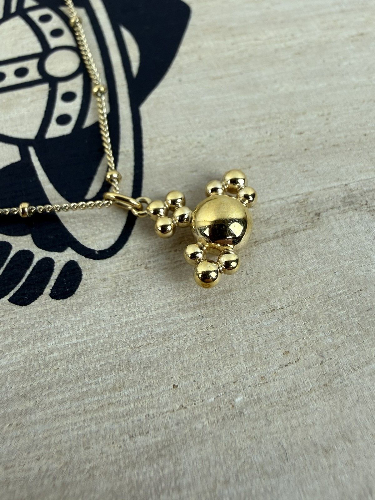 Vivienne Westwood Vivienne Westwood Omahyra Orb Molecule Necklace Pendant Gold Size ONE SIZE - 3 Thumbnail