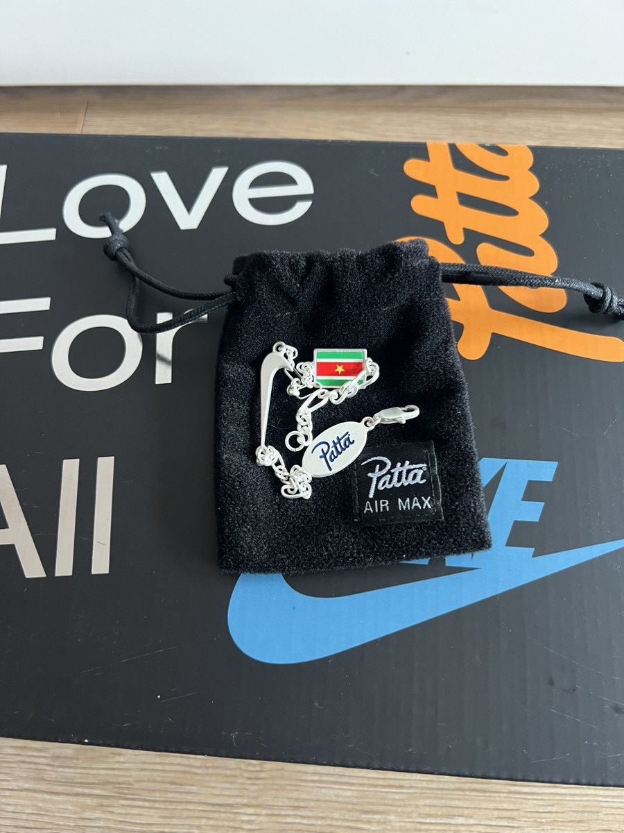 Nike × Patta PATTA NIKE AIR MAX 1 METALIC SILVER/MONARCH WITH BRACELET Size US 9 / EU 42 - 5 Thumbnail
