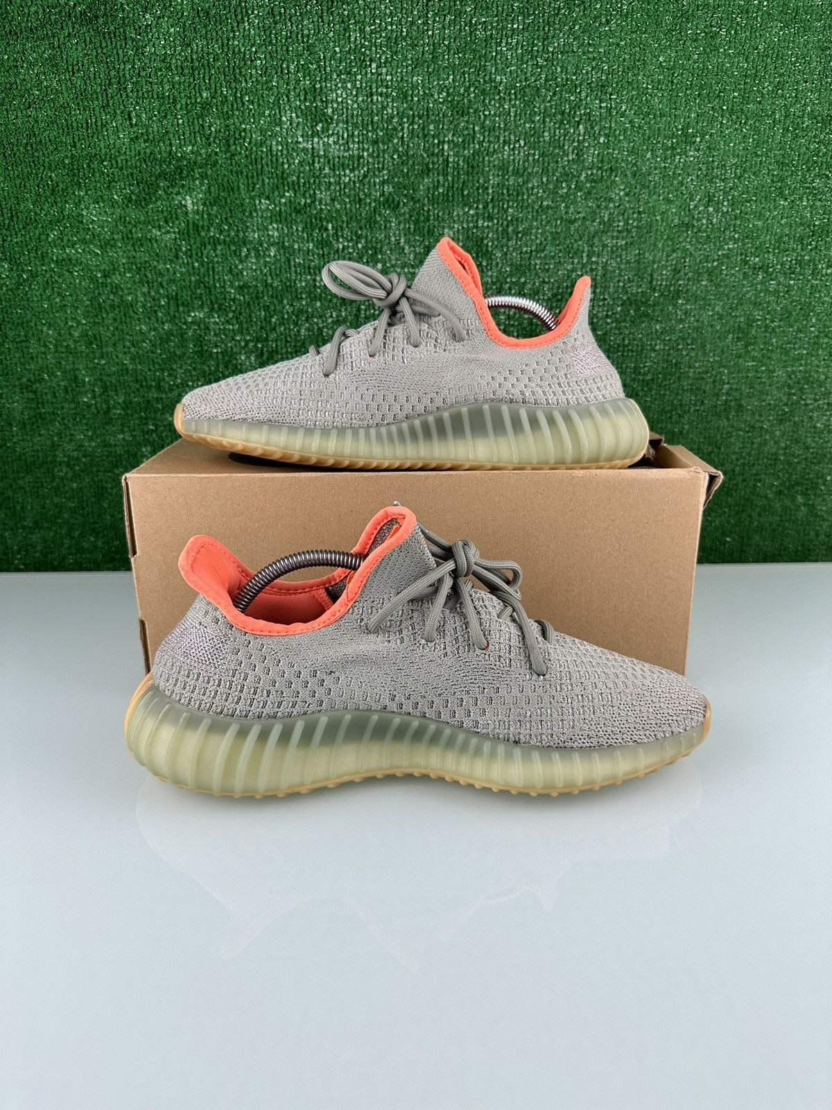 Yeezy adidas Yeezy Boost 350 V2 Desert Sage Size 10 Size US 10 / EU 43 - 3 Thumbnail