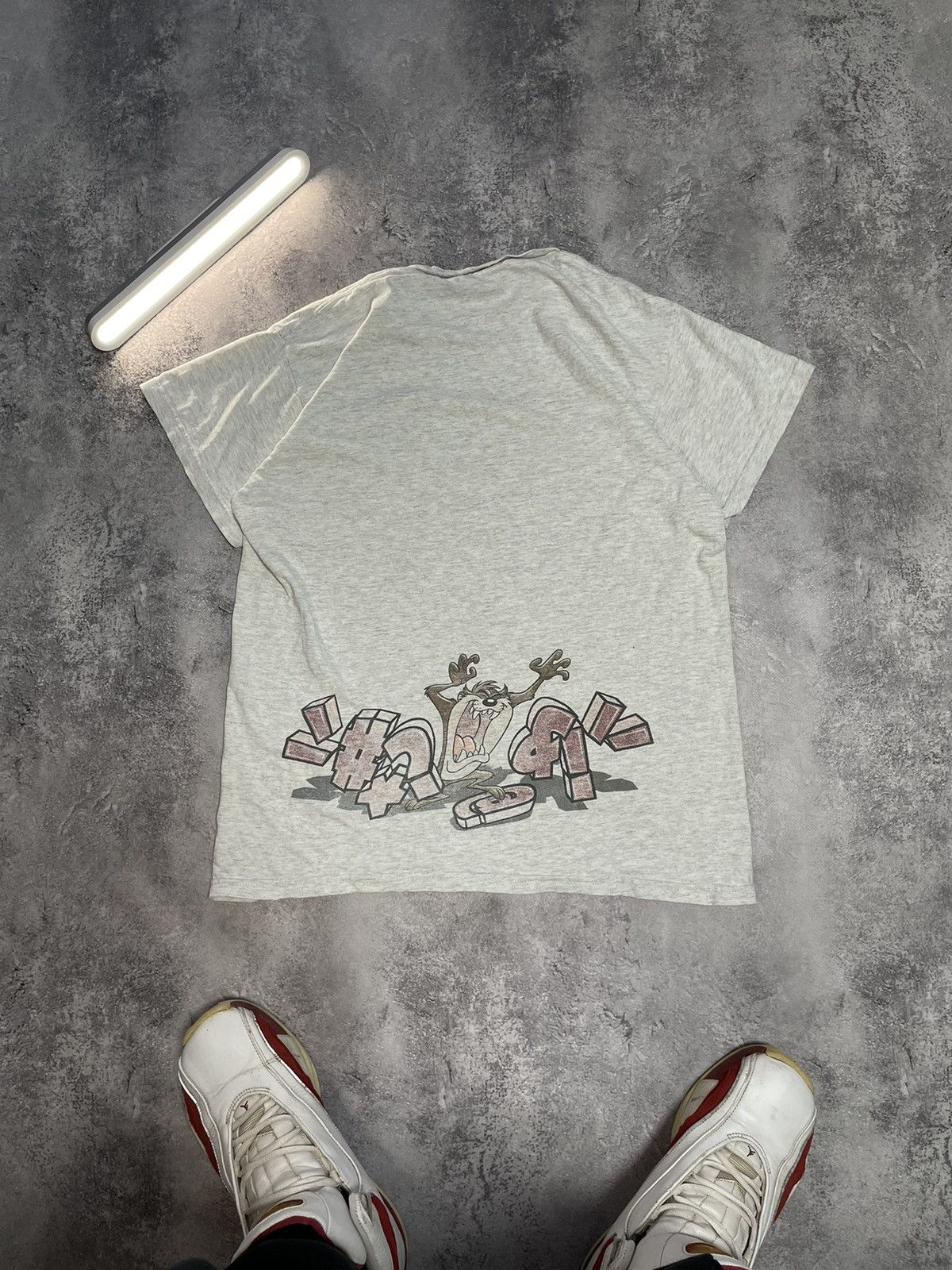 Cartoon Network Vintage single stitch Tasmanian devil taz looney toons 90s Size US L / EU 52-54 / 3 - 8 Thumbnail