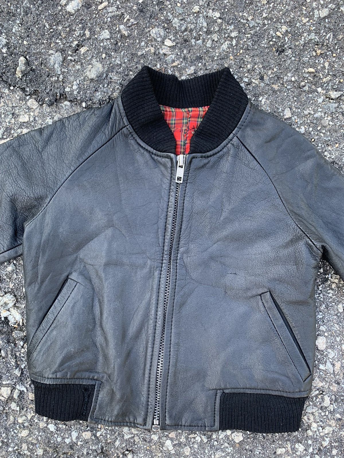 Japanese Brand × Vintage THRIVE WEAR LEATHER JACKET KIDS 3-4 YEAR Size US XXS / EU 40 - 5 Thumbnail