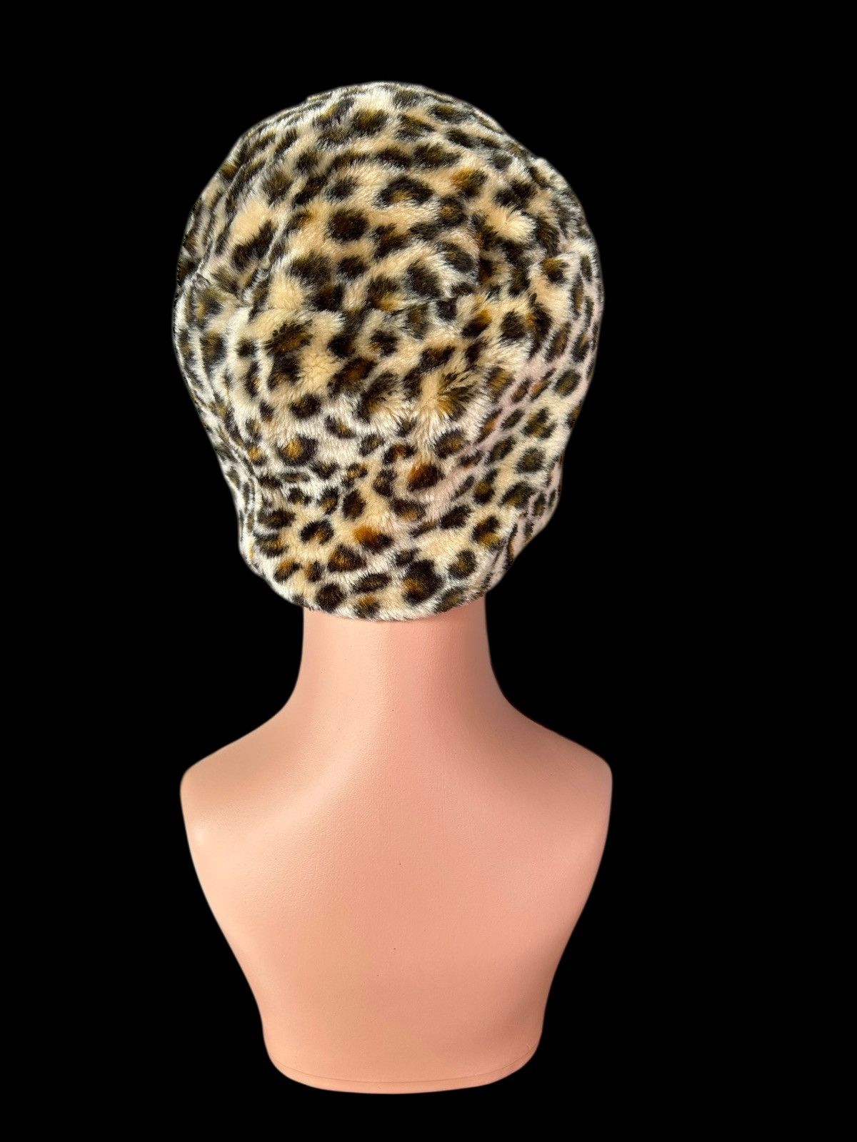 Japanese Brand Leopard Japanese Punk Bondage Style Fluffy fur Beanie Hats Size ONE SIZE - 3 Thumbnail