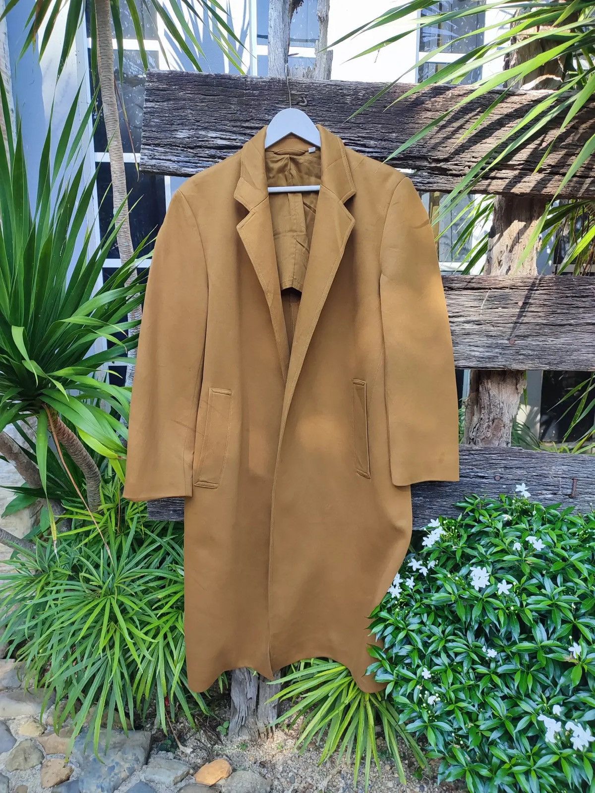 Christophe Lemaire Uniqlo U Camel Brown Minimalist Long Coat – Size L Size US L / EU 52-54 / 3 - 1 Thumbnail