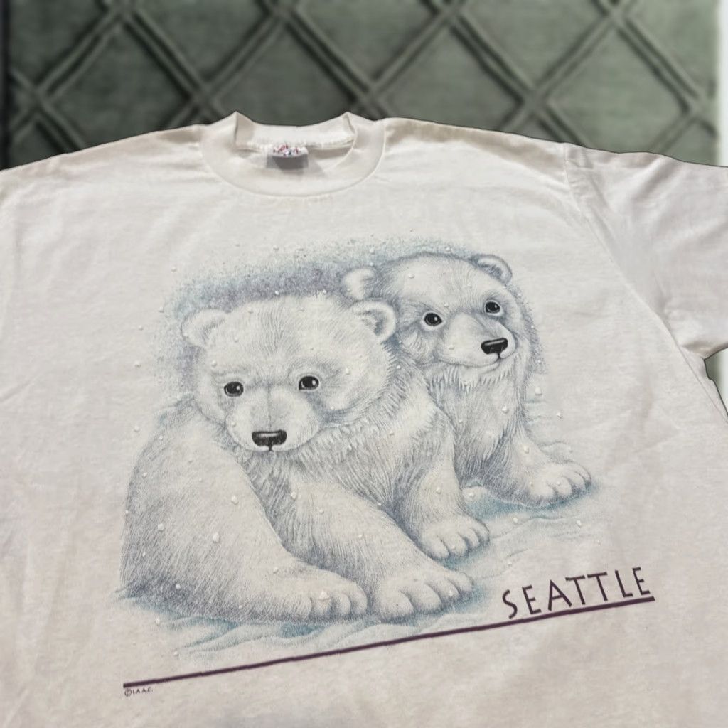 TEE JAYS VINTAGE Polar Bear Nature Animal Winter Seattle White T-Shirt XL TeeJays Mens Regular Size US XL / EU 56 / 4 - 1 Thumbnail