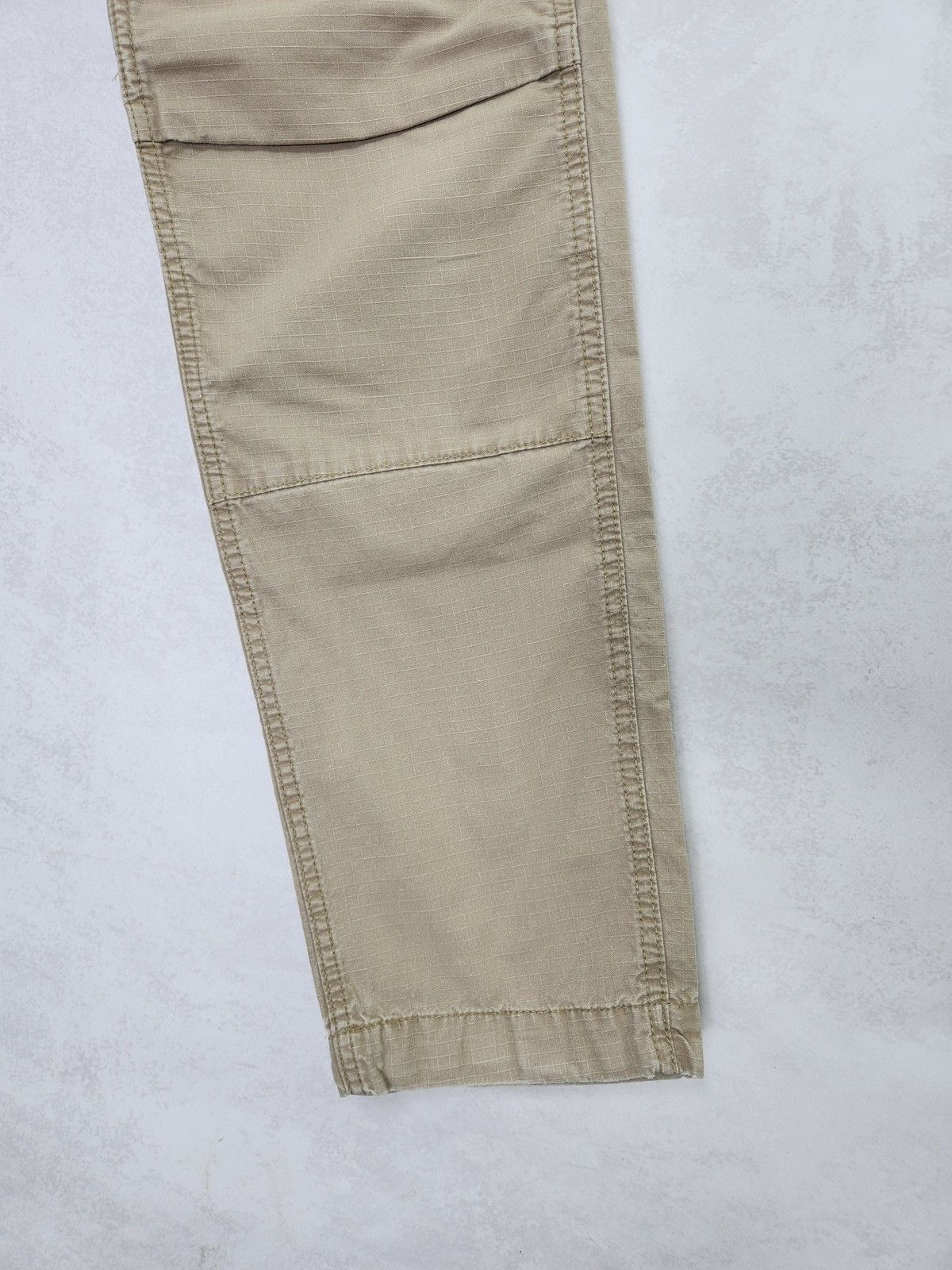 Carhartt × Carhartt Wip × Vintage Vintage 90s Carhartt slim Cargo Pants 28x32 Size US 28 / EU 44 - 2 Thumbnail