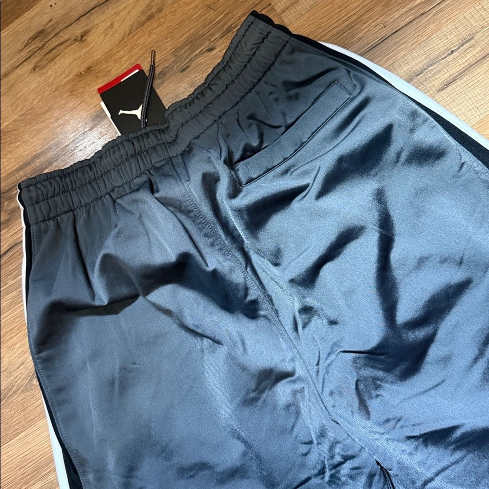 Jordan Brand 2012 Jordan Sweatpants Size US 28 / EU 44 - 7 Thumbnail