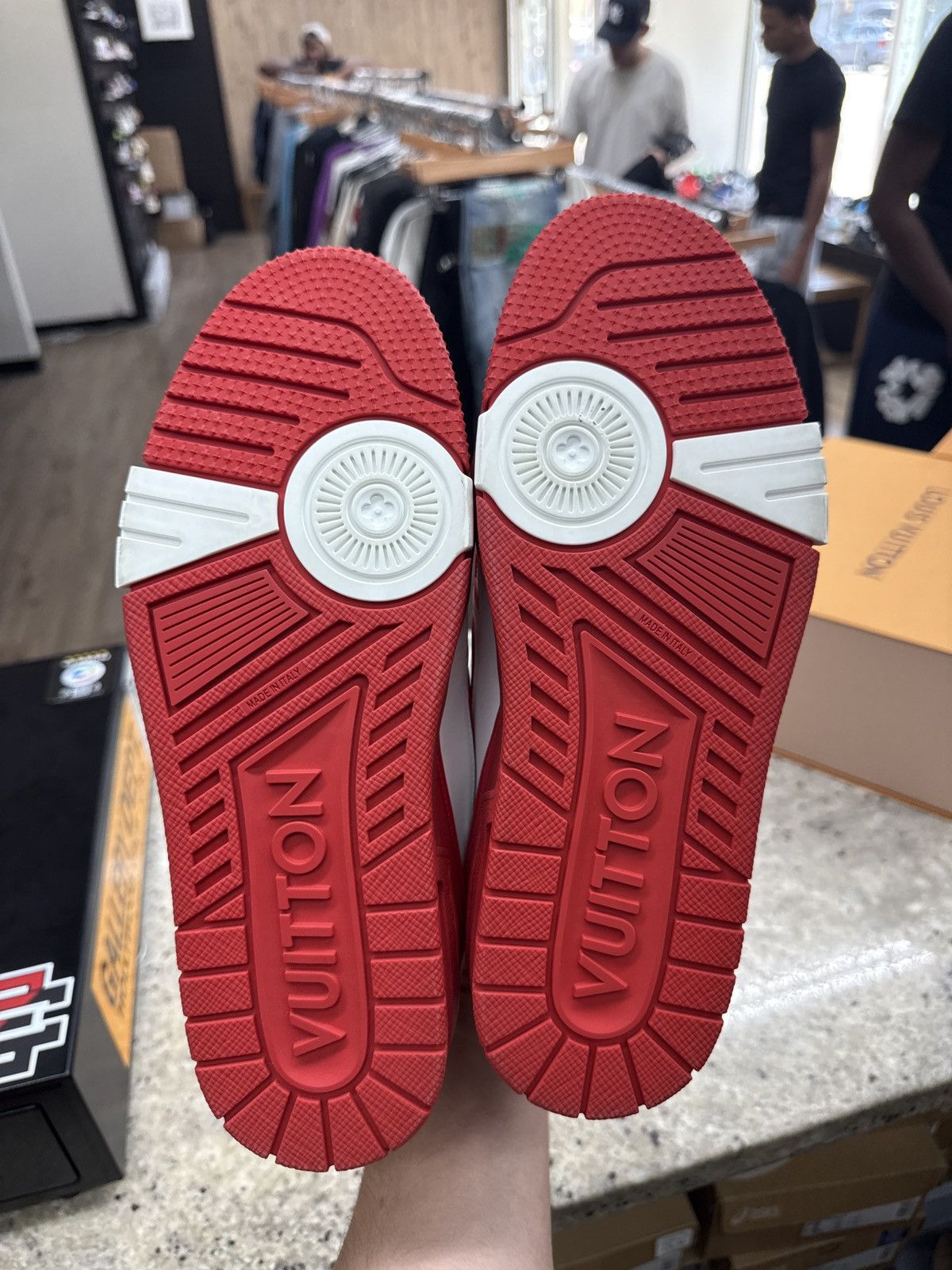 Louis Vuitton Louis Vuitton Red/White Trainers Size US 9 / EU 42 - 5 Thumbnail