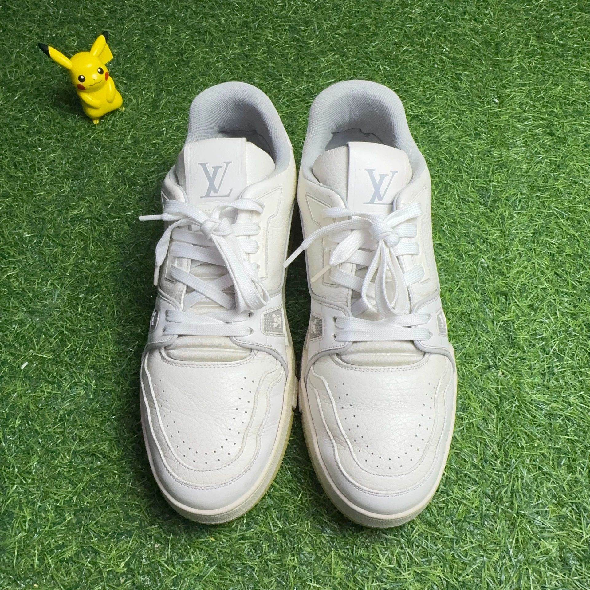 Louis Vuitton LOUIS VUITTON Trainer White Cement (White) Size US 8 / EU 41 - 1 Thumbnail