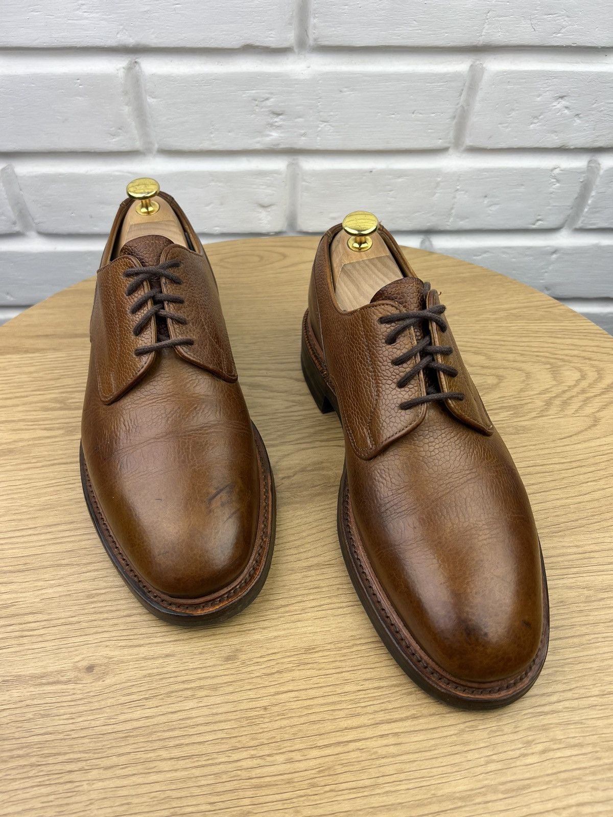Loake LOAKE Derby Leather Shoes Lace Up Handmade in England Men’s Size US 9.5 / EU 42-43 - 2 Thumbnail