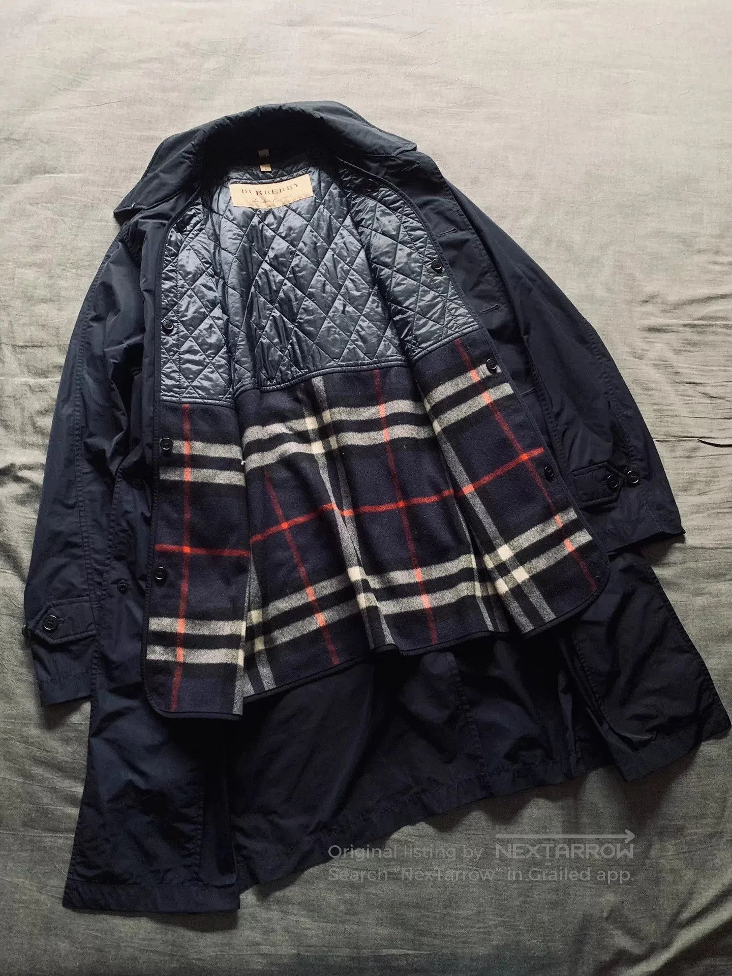 Burberry Burberry Two. Size US S / EU 44-46 / 1 - 4 Thumbnail