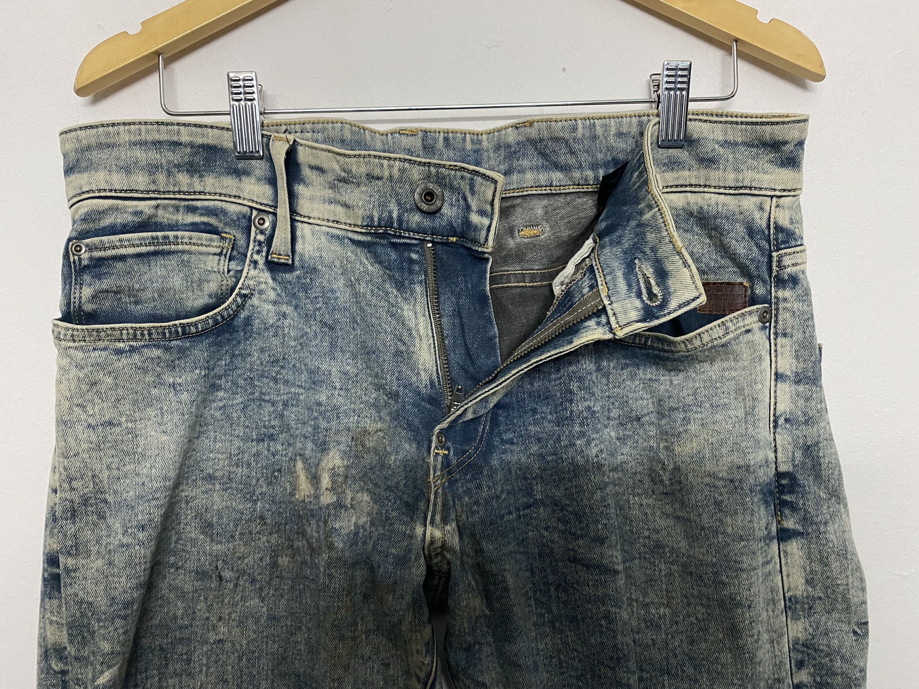 G-Star RAW Revend Super Slim Jeans Acid Wash Distressed jean