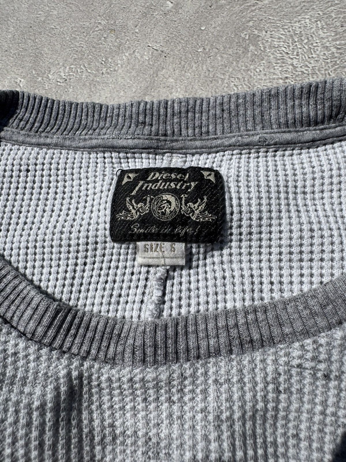 Diesel Vintage Diesel Waffle Distressed Sweatshirt Size US S / EU 44-46 / 1 - 10 Thumbnail