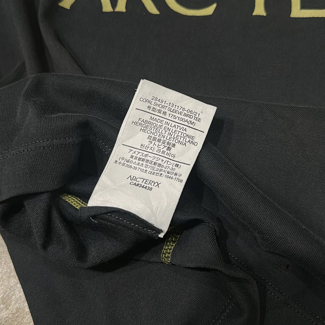 Arc'teryx ARCTERYX SYSTEM A COPAL BIRD SHIRT (M) Size US M / EU 48-50 / 2 - 4 Thumbnail