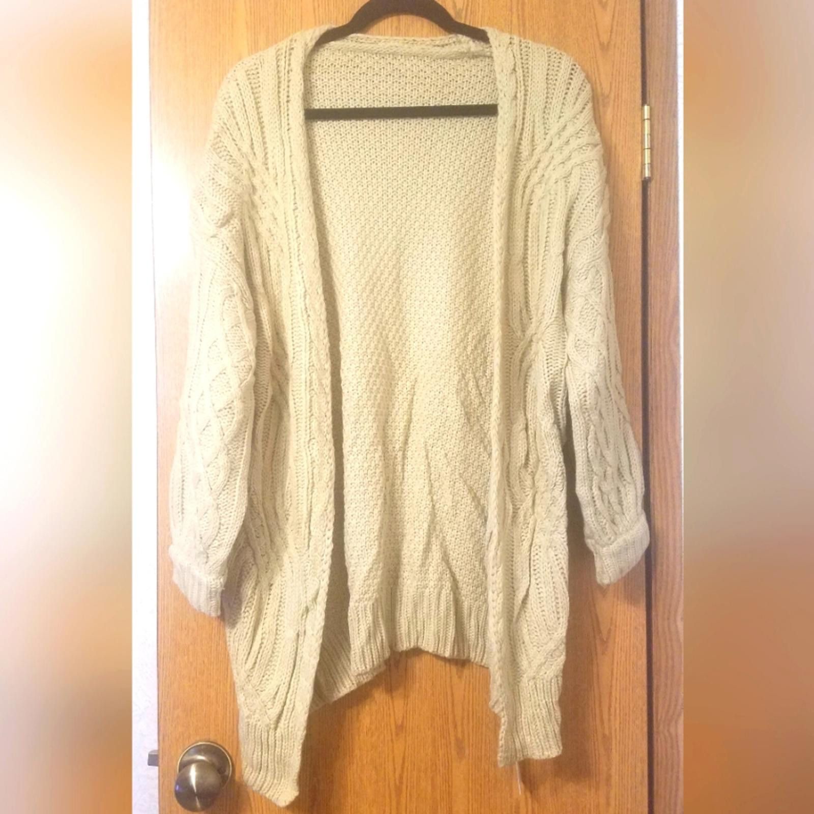Other NWT Cupshe Cozy Cream Cable Knit Sweater Size Small Size S / US 4 / IT 40 - 1 Thumbnail