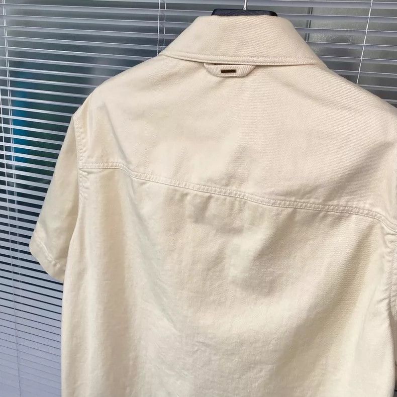 Louis Vuitton LOUIS VUITTON Embossed logo shirt 2504-Nextarrow Size US M / EU 48-50 / 2 - 4 Thumbnail
