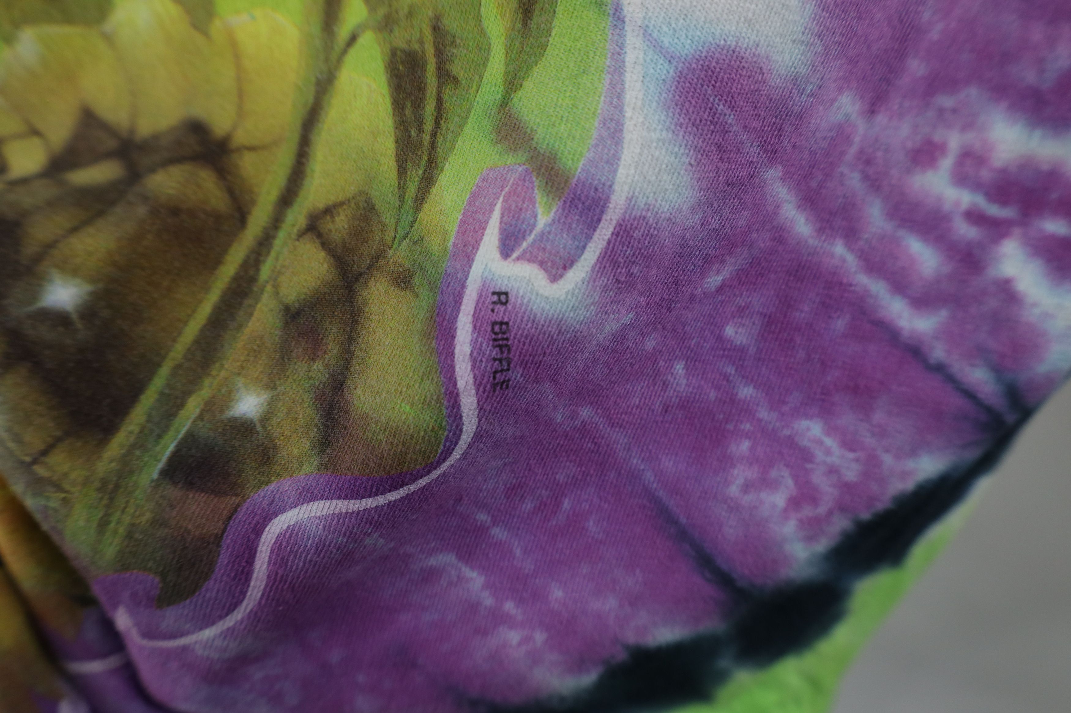 Vintage Vintage 90s Rainbow Dye Turtle Grateful Dead Band T-Shirt Size US XXL / EU 58 / 5 - 6 Thumbnail