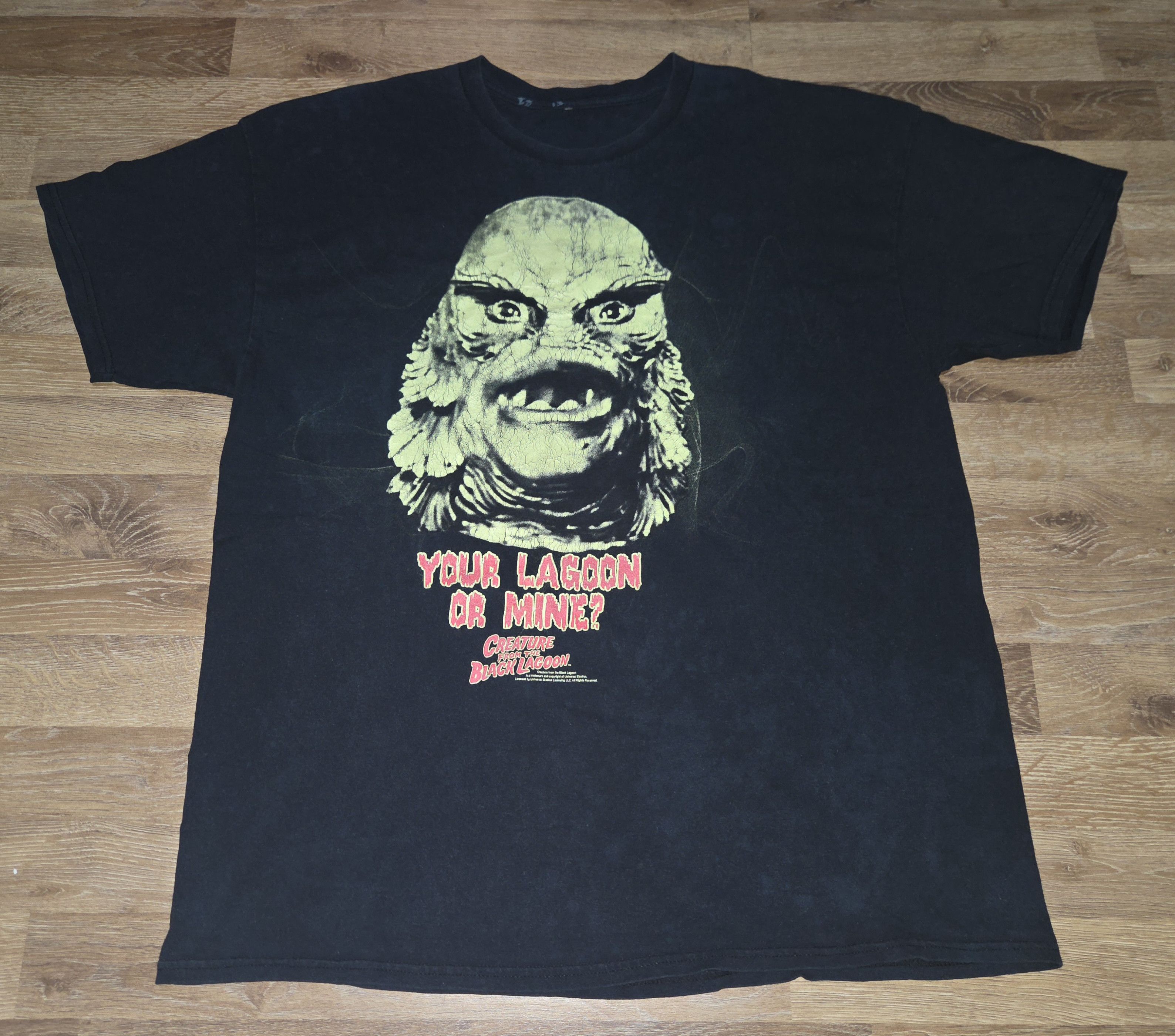 Expert Horror Vintage Creature from the Black Lagoon Movie Horror T Shirt Size US XL / EU 56 / 4 - 1 Thumbnail