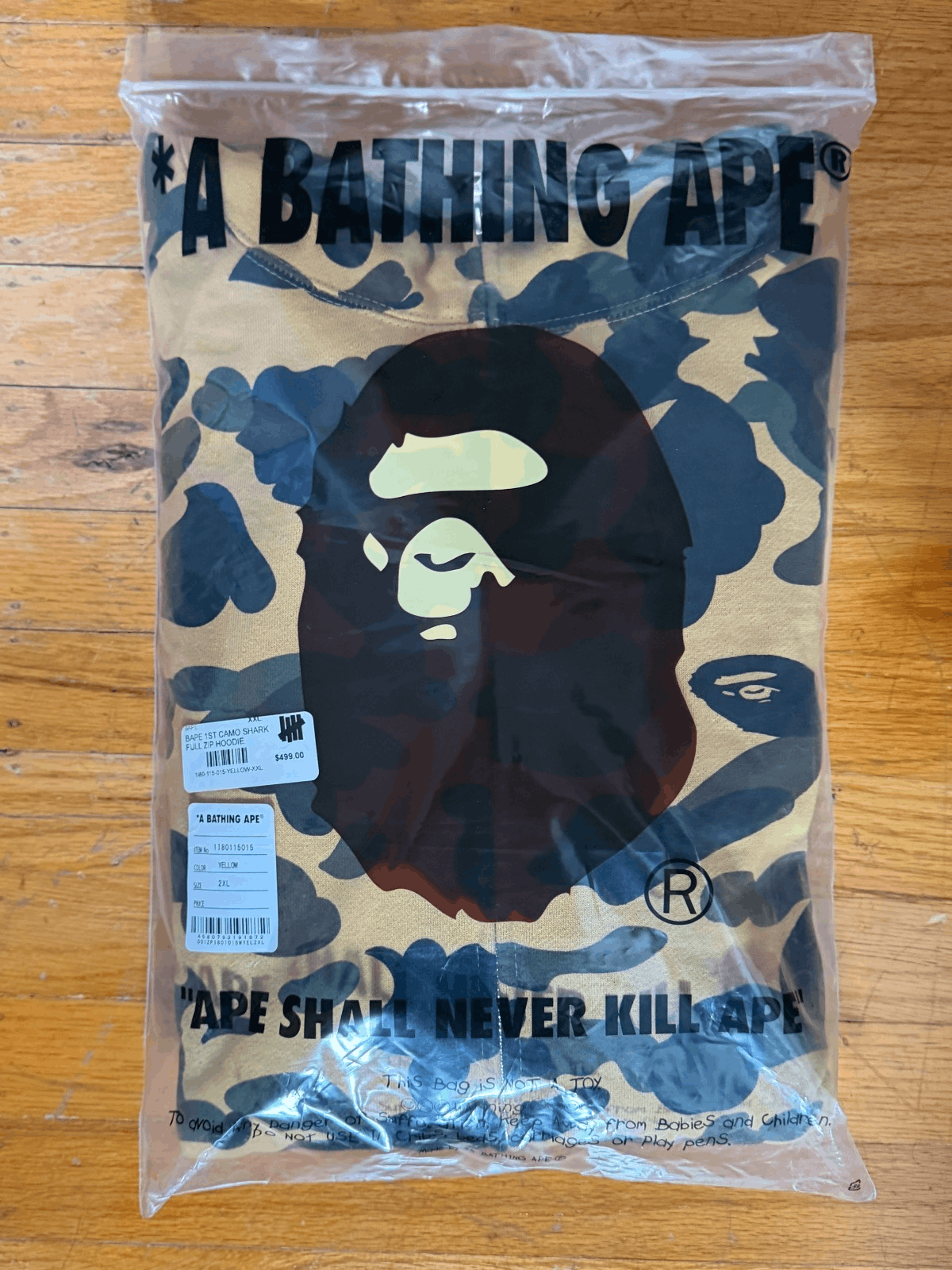 Bape BAPE 1st Camo Shark Full Zip Hoodie PONR Yellow XXL Size US XXL / EU 58 / 5 - 1 Thumbnail