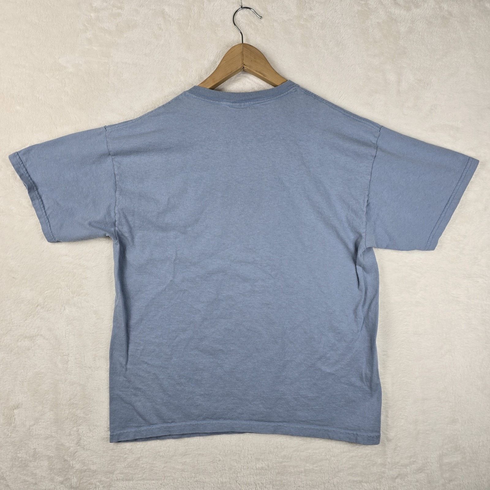 Gildan Vintage Be A Man Shirt Size Large Y2K Blue Size US L / EU 52-54 / 3 - 7 Thumbnail