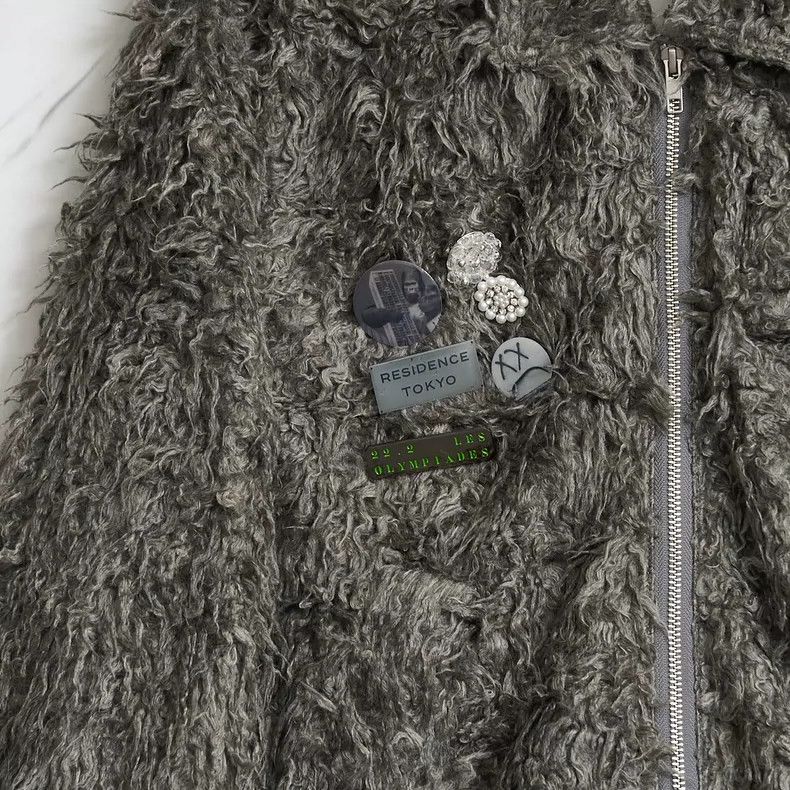 Song For The Mute Song For The Mute Neutral water rhinestone badge plush jac Size US S / EU 44-46 / 1 - 2 Thumbnail