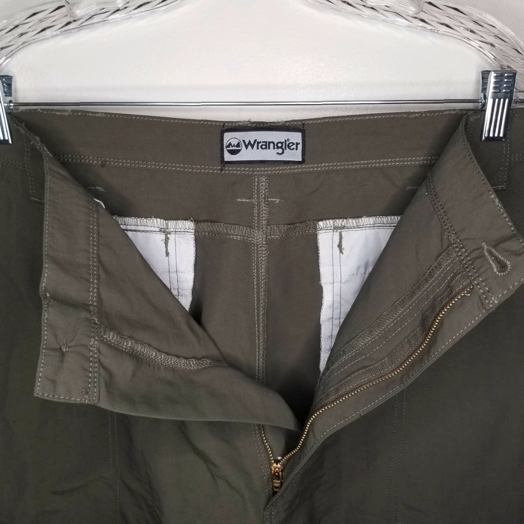Wrangler Wrangler Cargo Shorts Mens Green Size 40 Regular Size US 40 / EU 56 - 3 Thumbnail