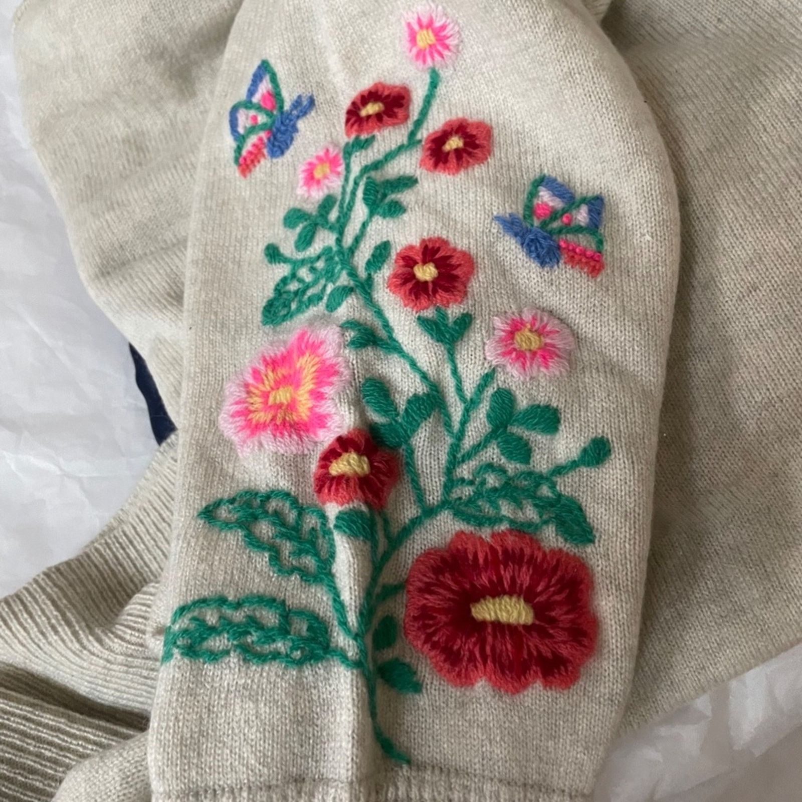 Autumn Cashmere Hand Embroidered Sleeve Cashmere Sweater-Autumn Cashmere Size L / US 10 / IT 46 - 10 Thumbnail