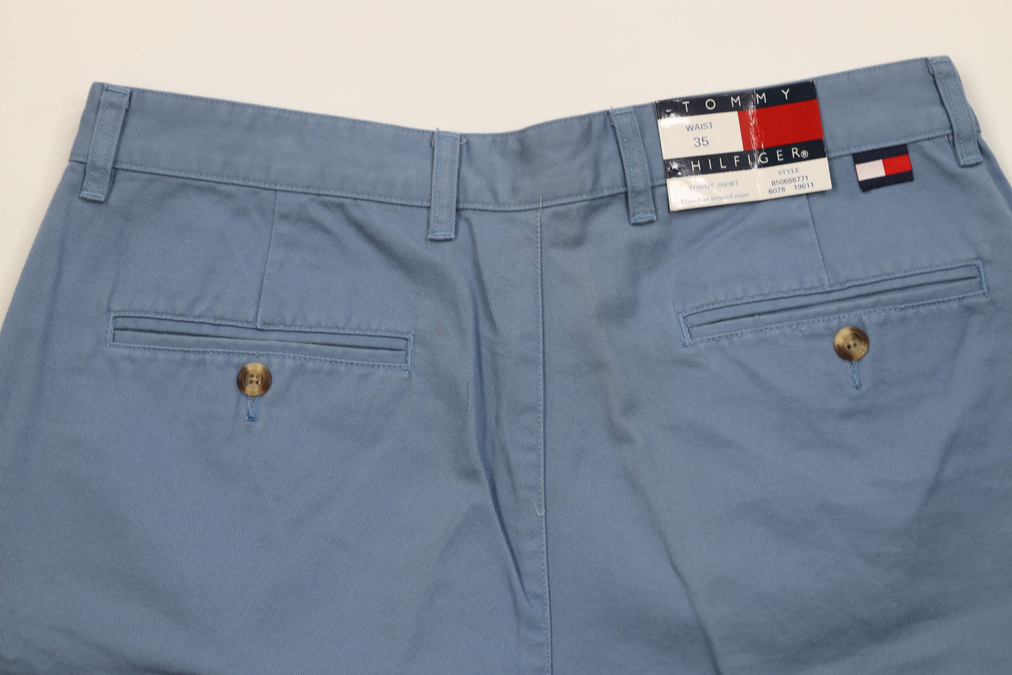 Tommy Hilfiger Deadstock Vintage 90s Tommy Hilfiger Chino Golf Shorts Blue Size US 35 - 11 Thumbnail