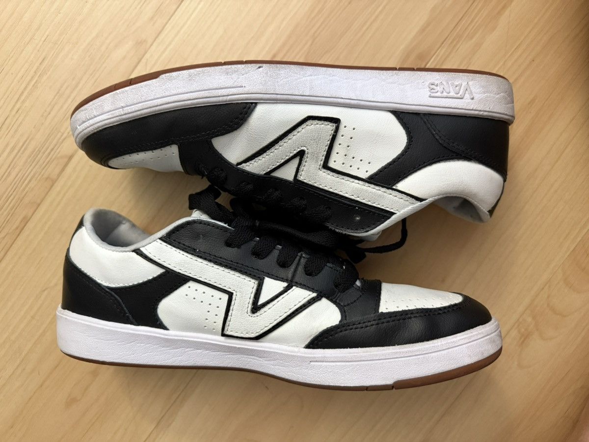 Vans Vans Lowland Comfycush Black White Shoes Size US 9 / EU 42 - 4 Thumbnail