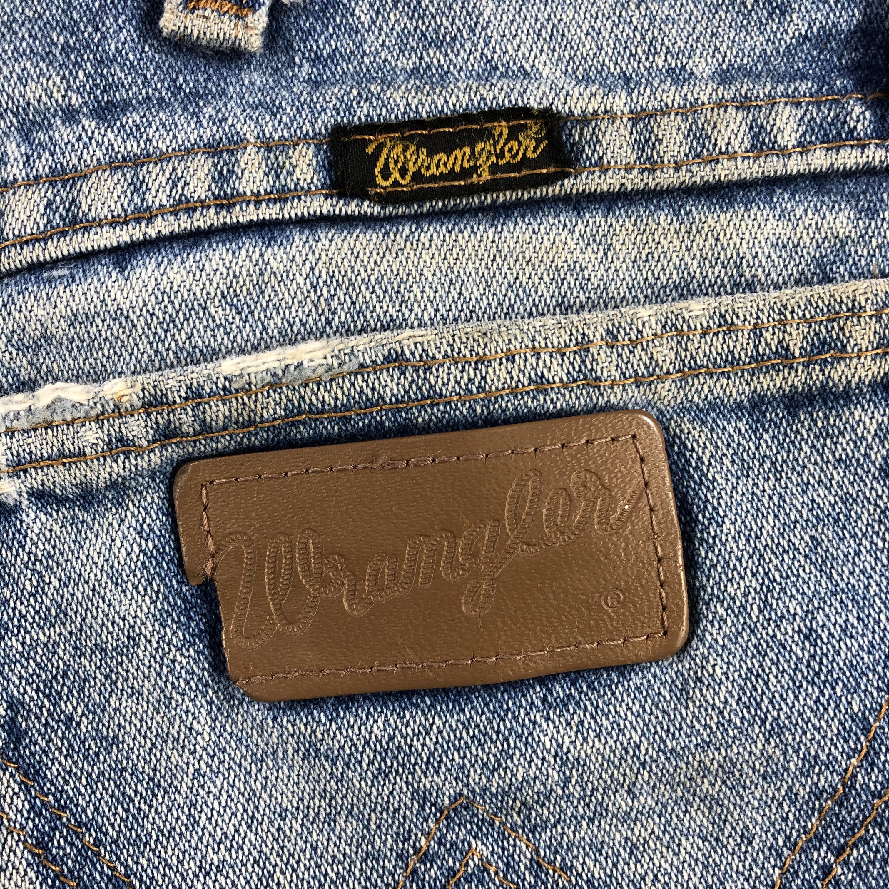Vintage Vintage Blue Wash Wrangler Jeans-J1498 Size US 33 - 5 Thumbnail