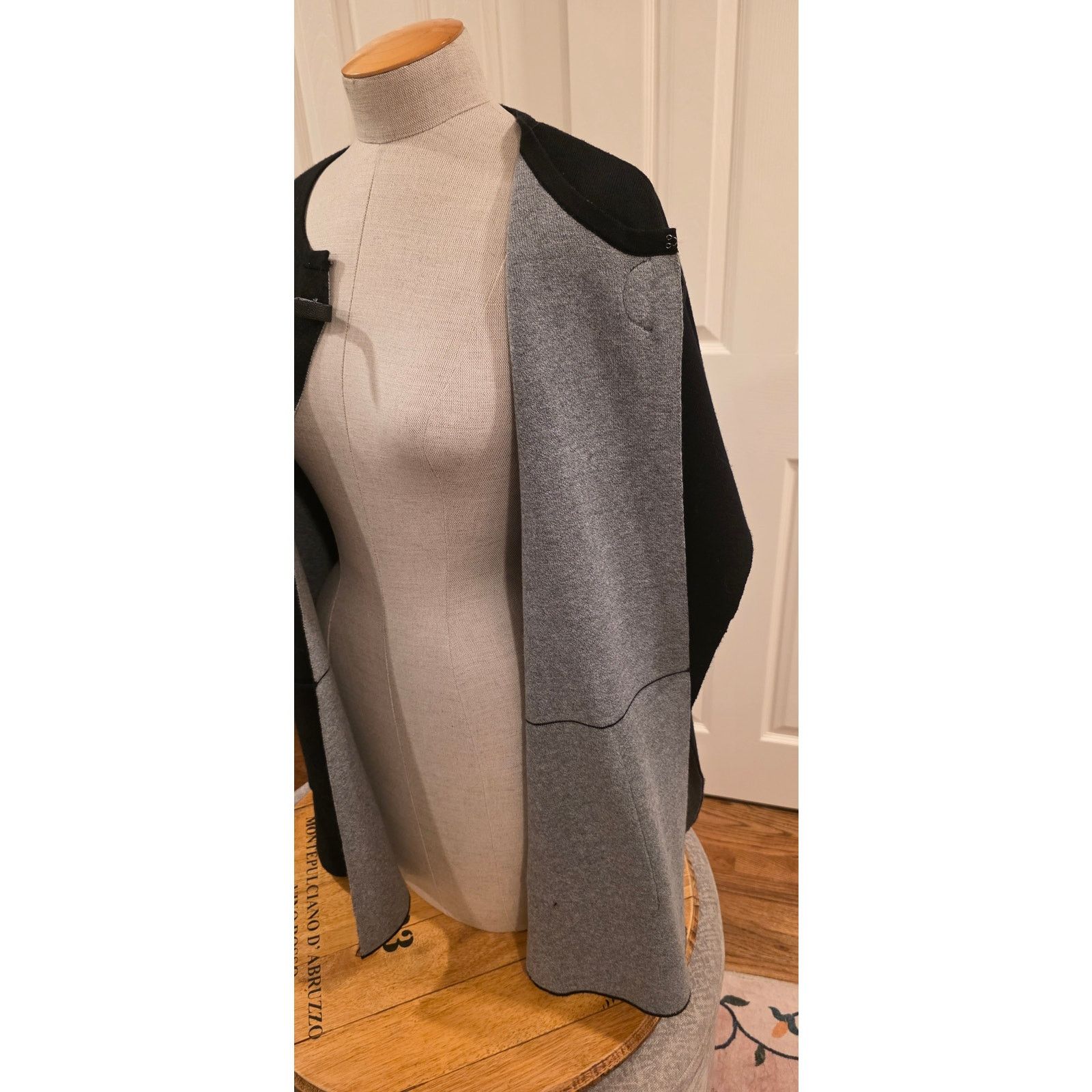 Other Piccadilly Women's Black Gray Open Side Poncho Size L Size L / US 10 / IT 46 - 4 Thumbnail